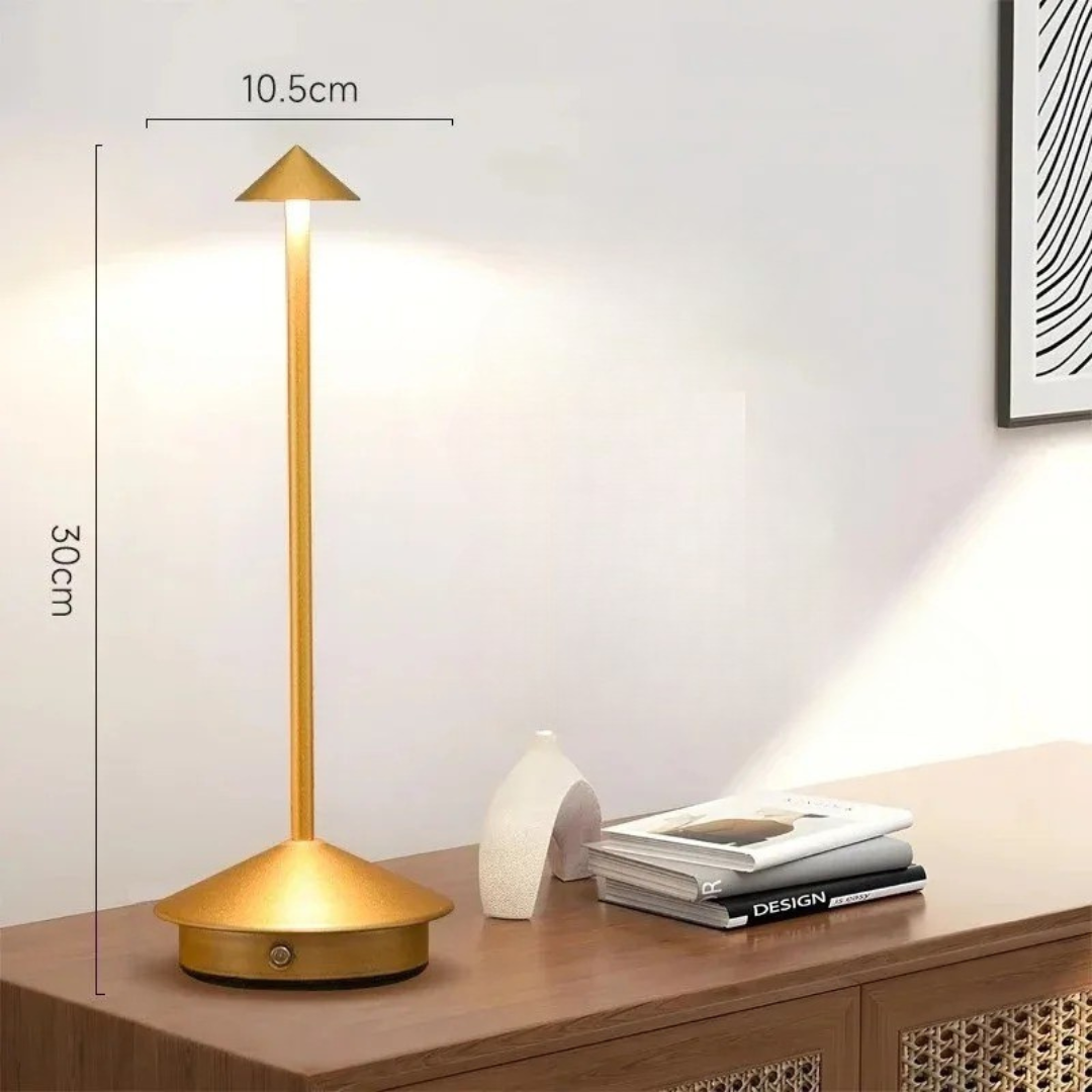 Lampe de table conique Jaellea