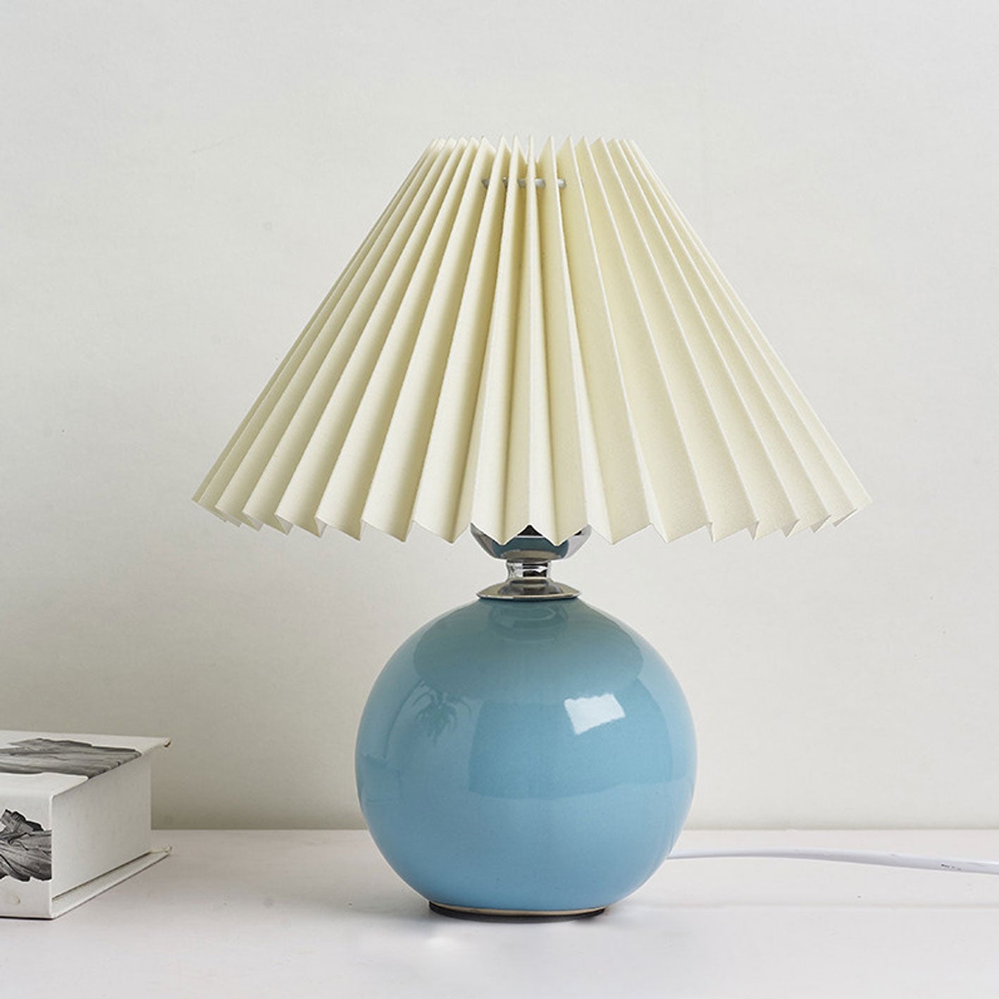 Lampe de table plissée Haionoris