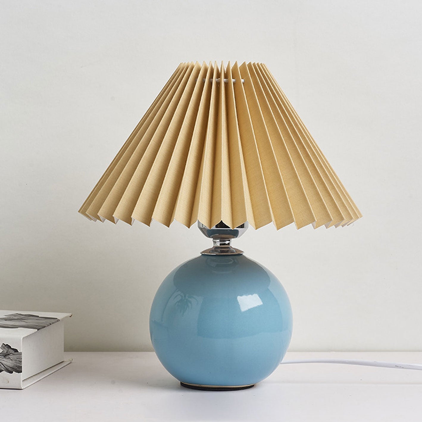 Lampe de table plissée Haionoris