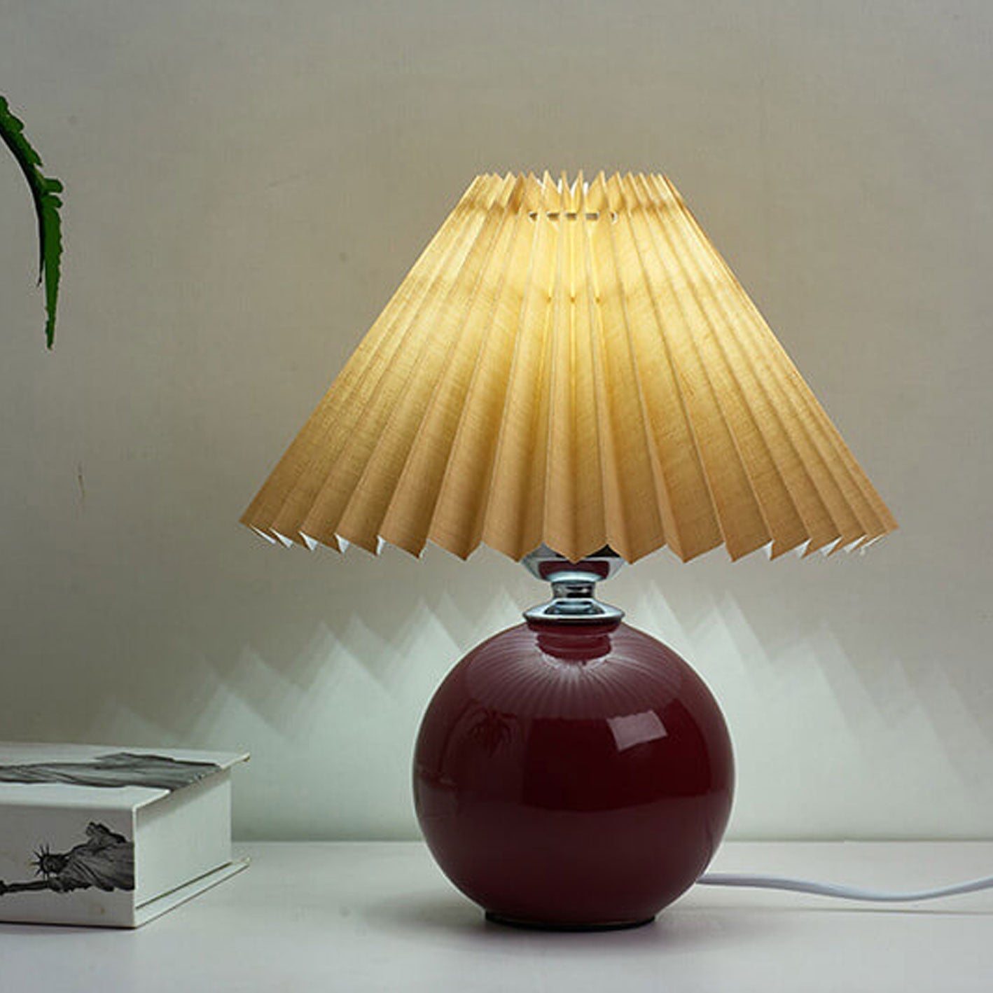 Lampe de table plissée Haionoris