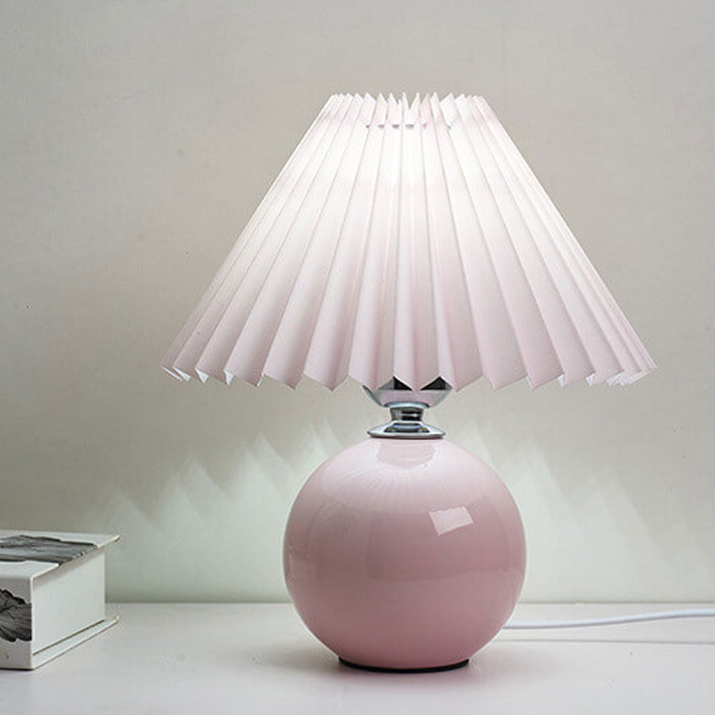 Lampe de table plissée Haionoris