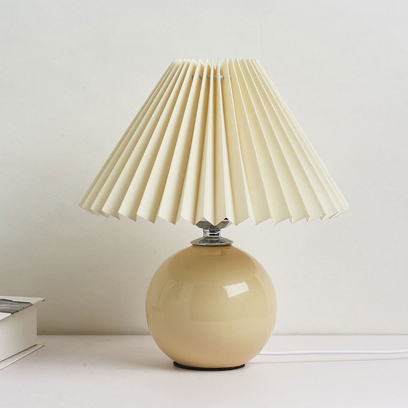 Lampe de table plissée Haionoris