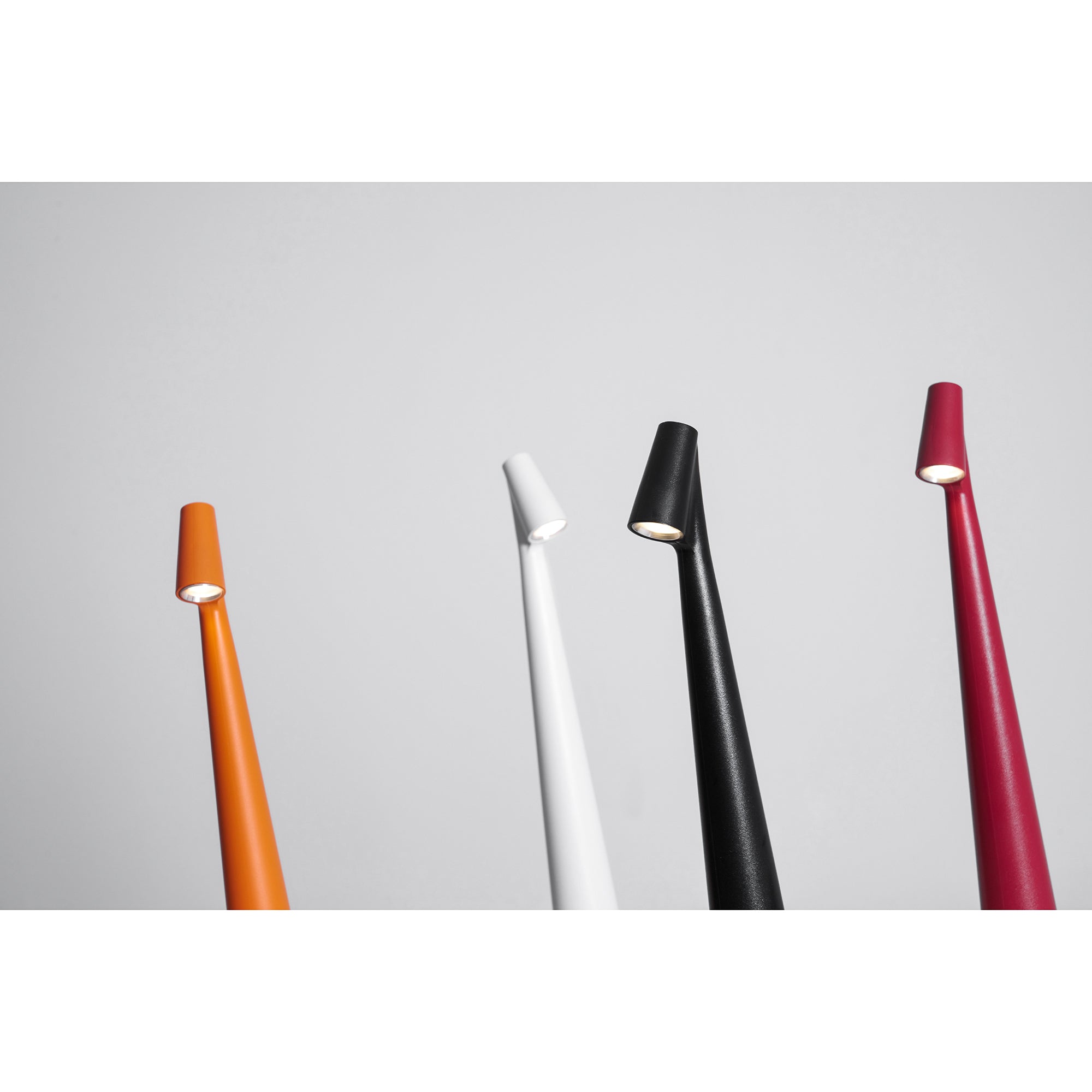 Lampe de table fine Seion