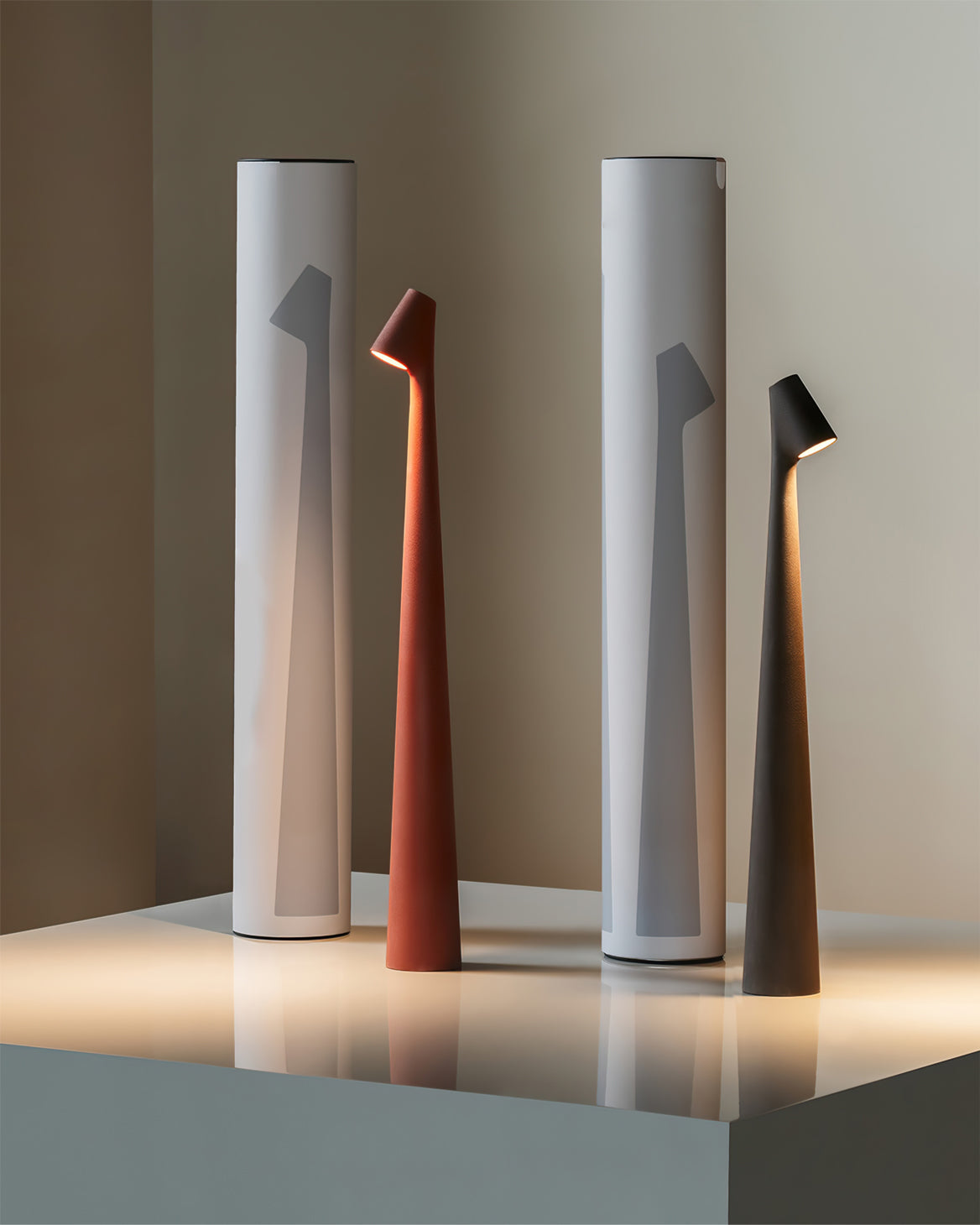 Lampe de table fine Seion