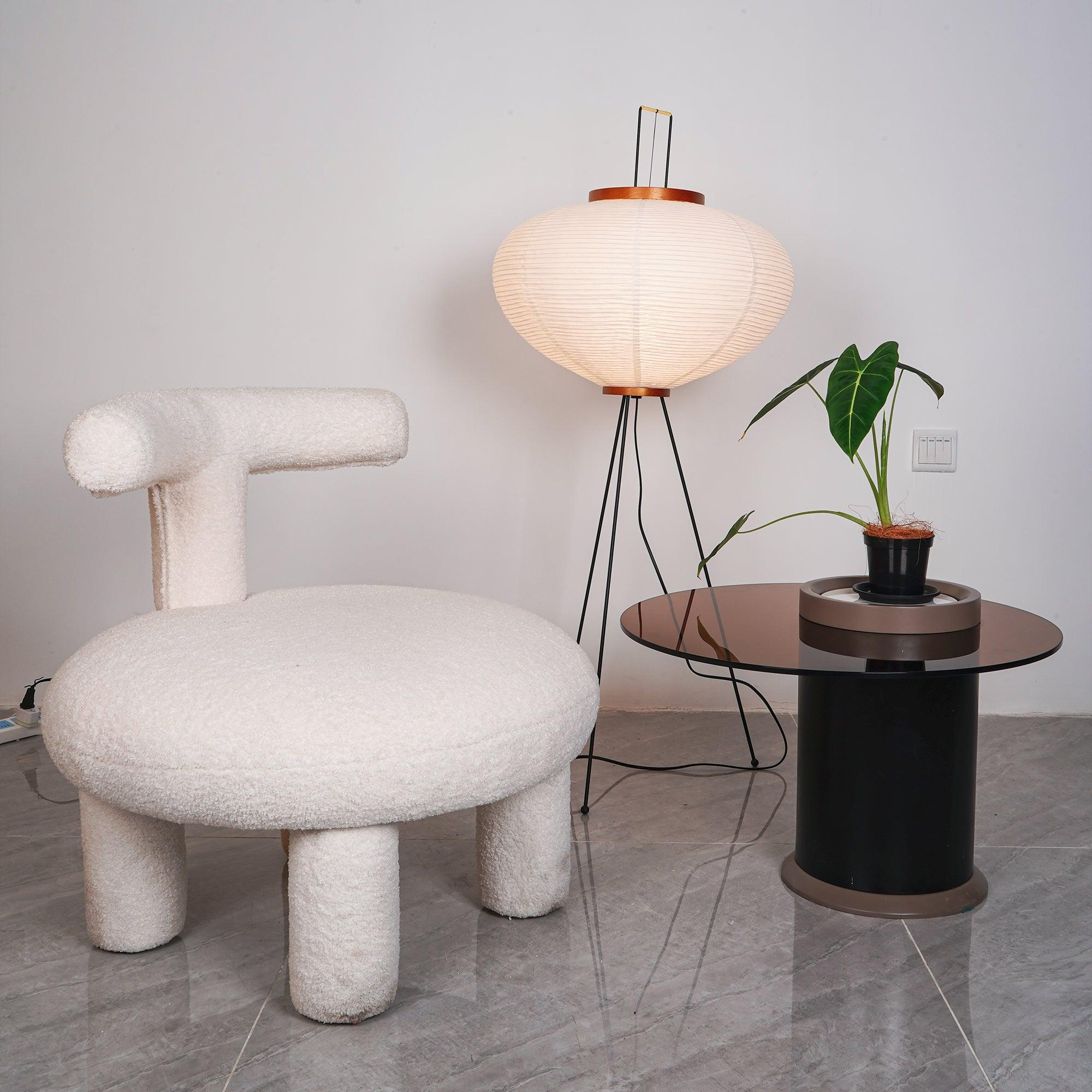 Lampadaire sculptural Taellella