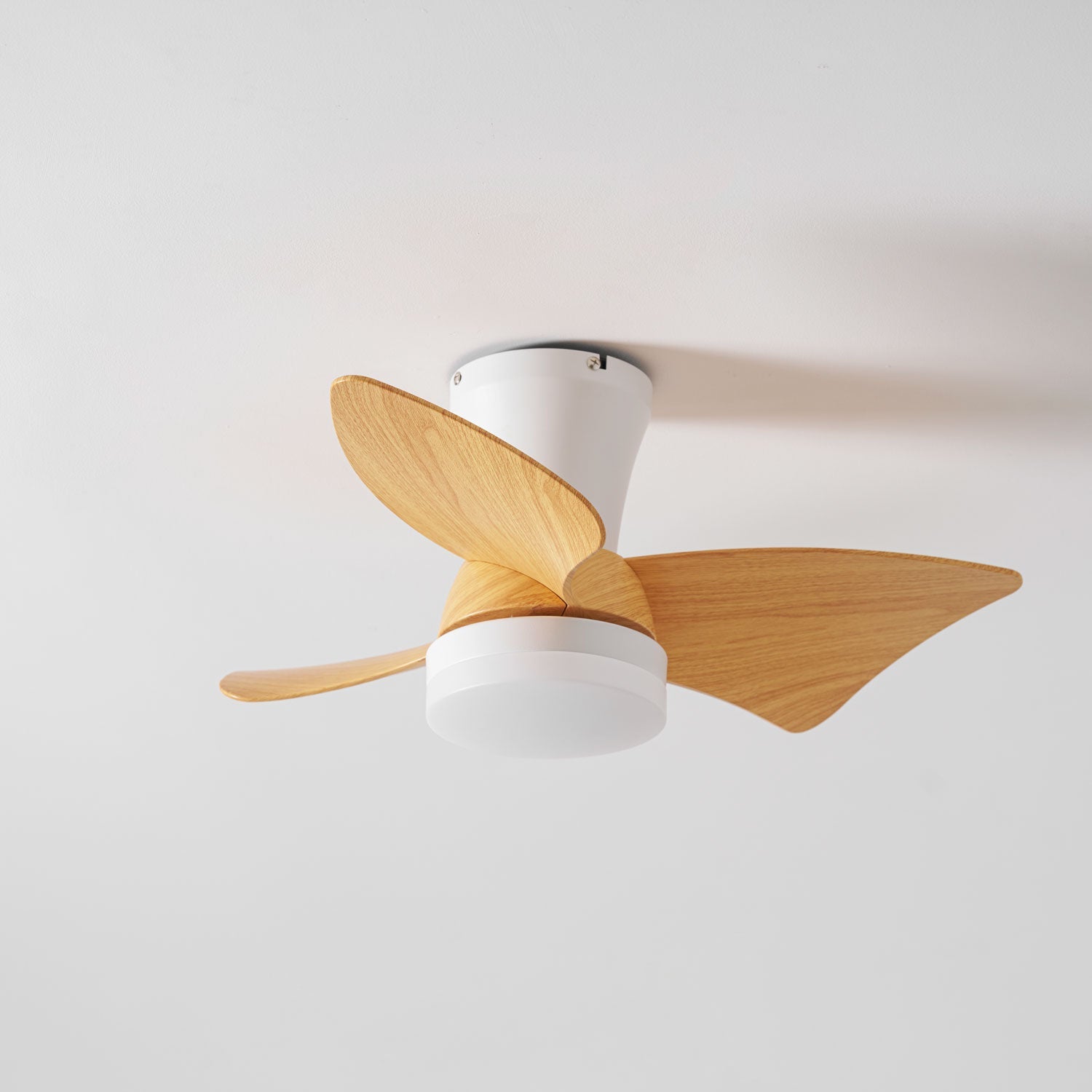 Plafonnier ventilateur Taéllya