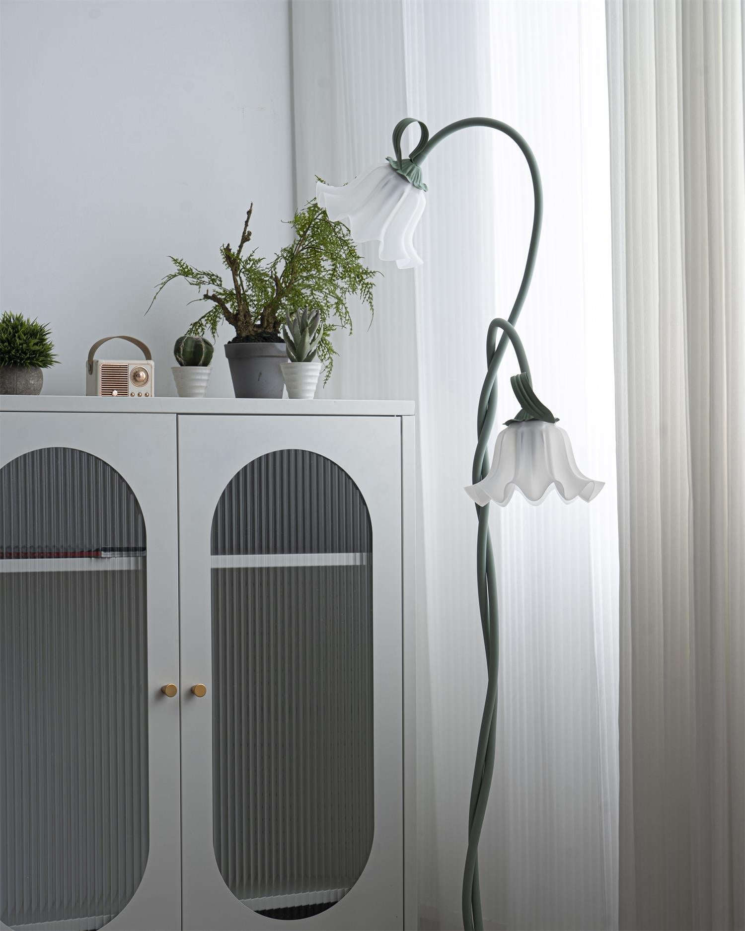 Lampadaire floral Viluxico