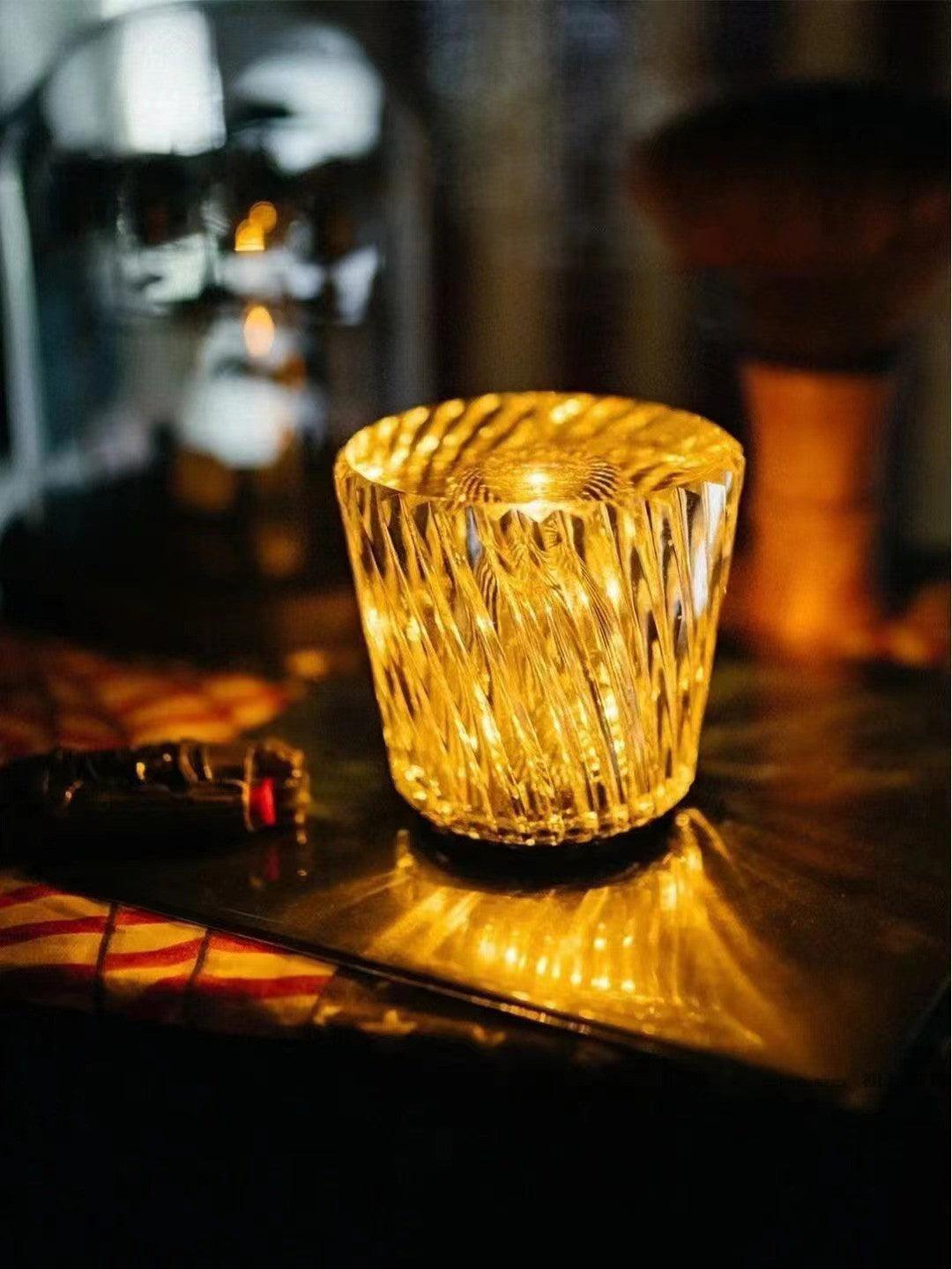 Lampe de table diamant Célcieléa