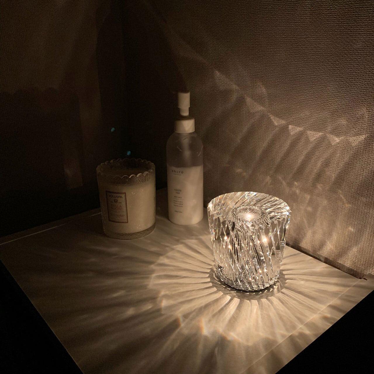 Lampe de table diamant Célcieléa