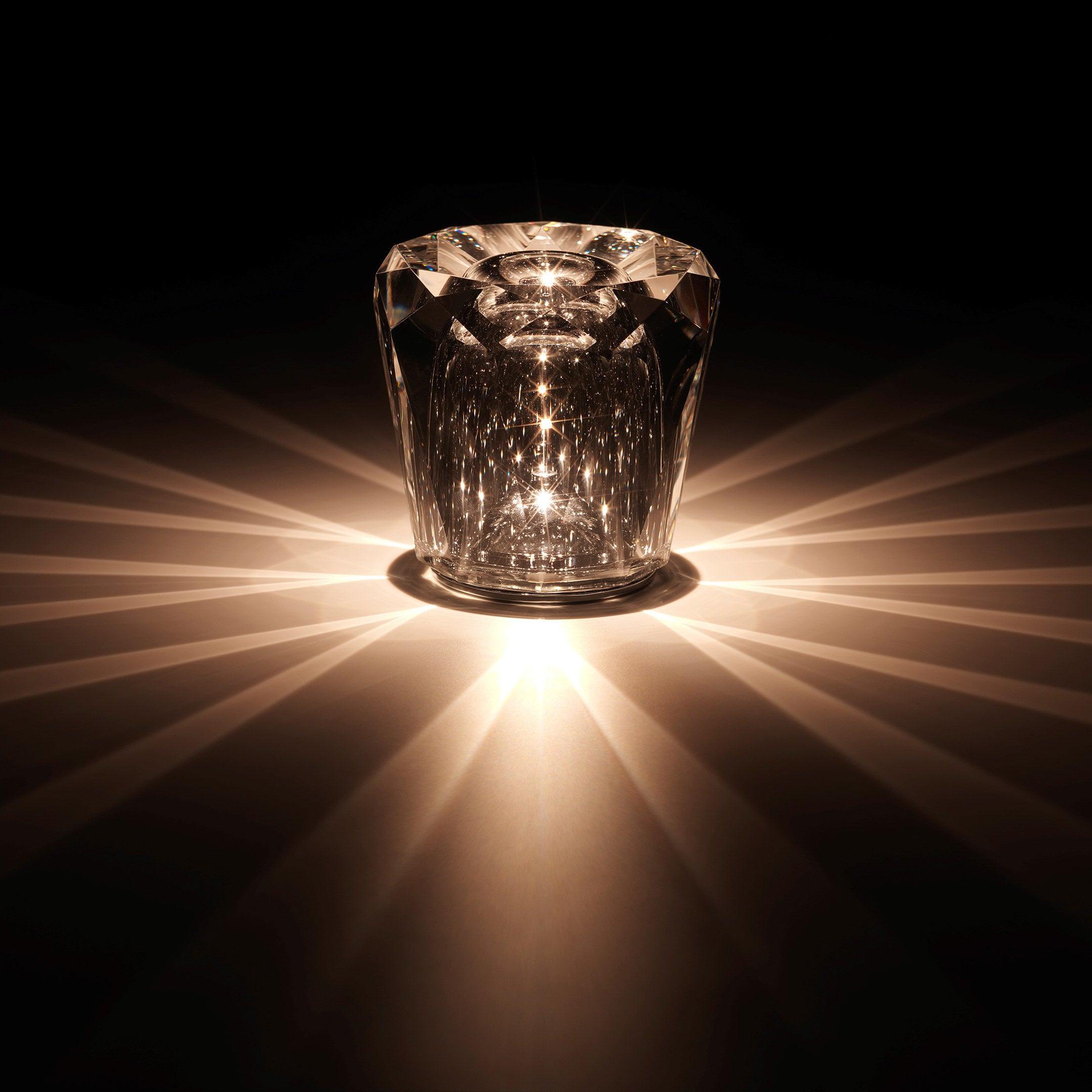 Lampe de table diamant Célcieléa