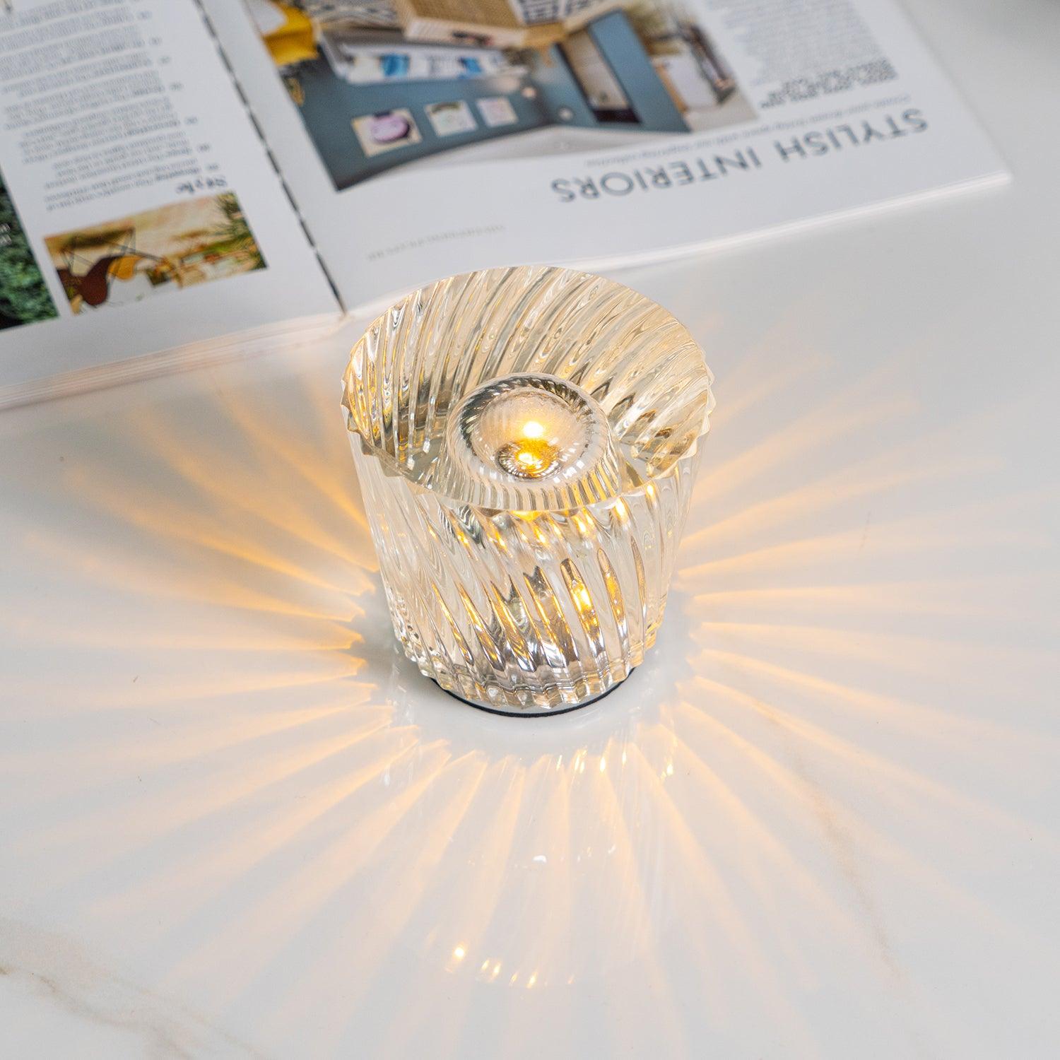 Lampe de table diamant Célcieléa