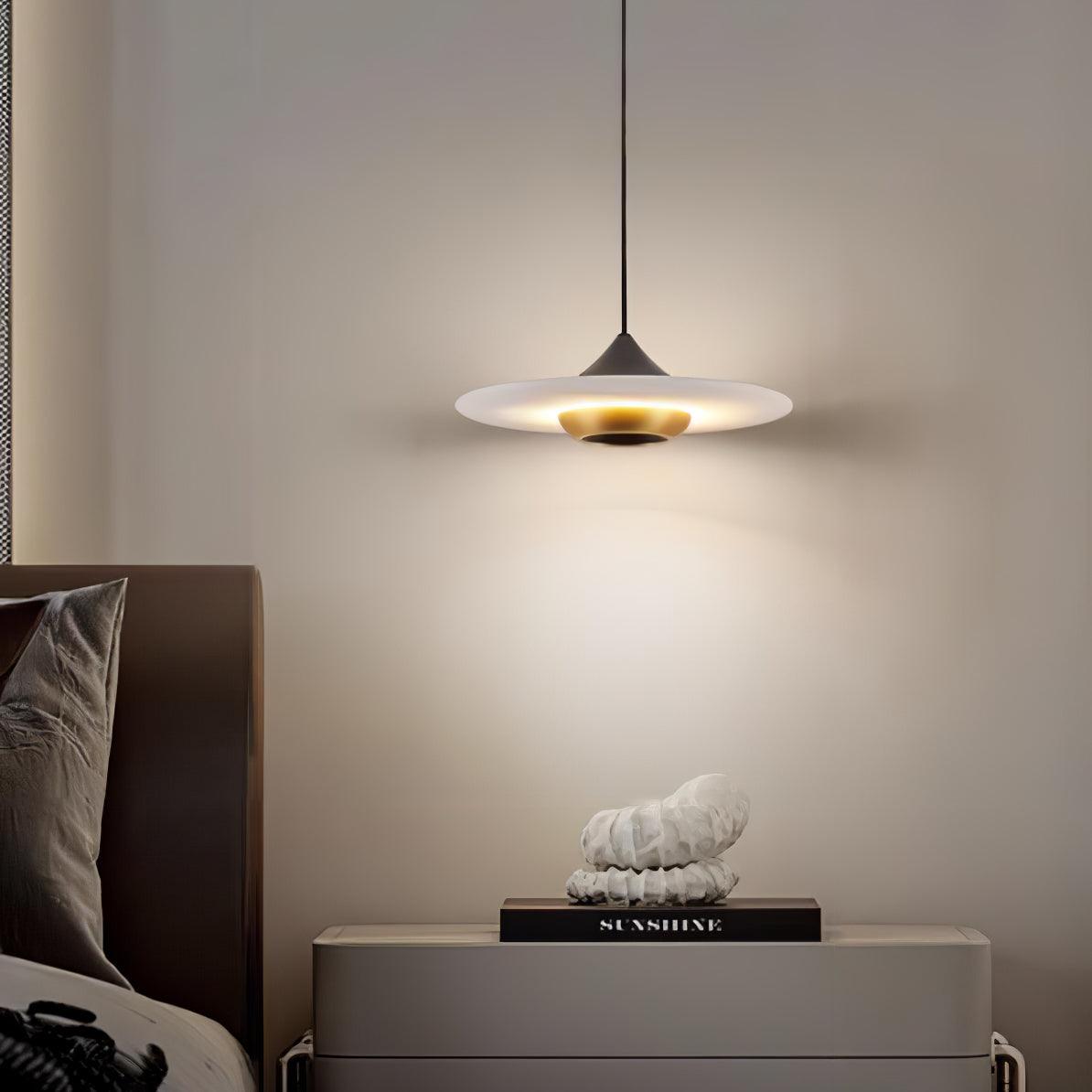Suspension Lovelq en marbre
