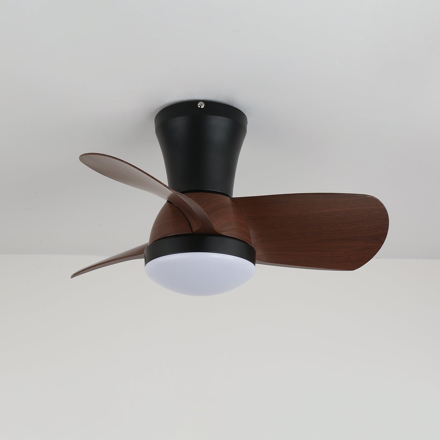 Plafonnier ventilateur moderne Kebeluna
