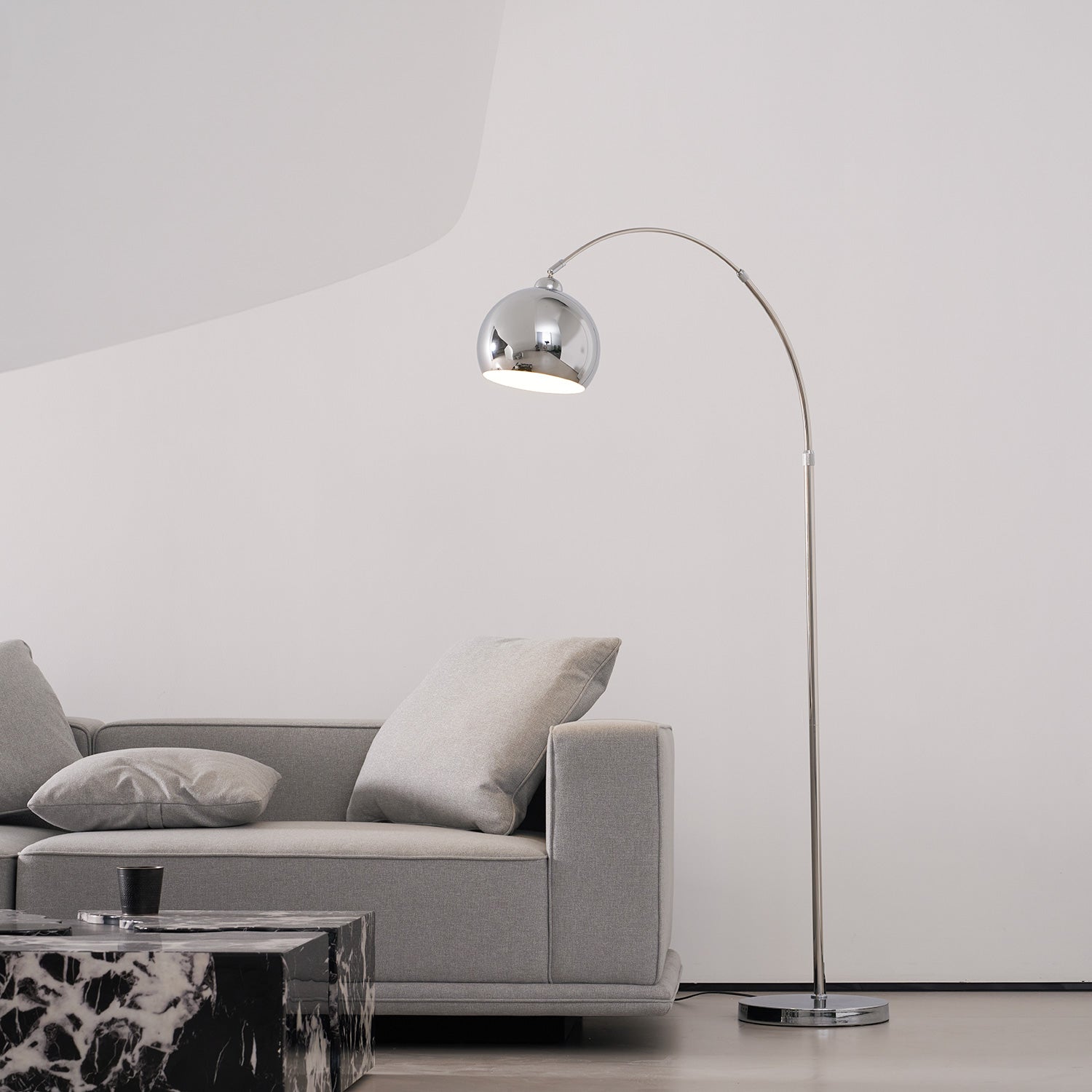 Lampadaire moderne Jarelessa