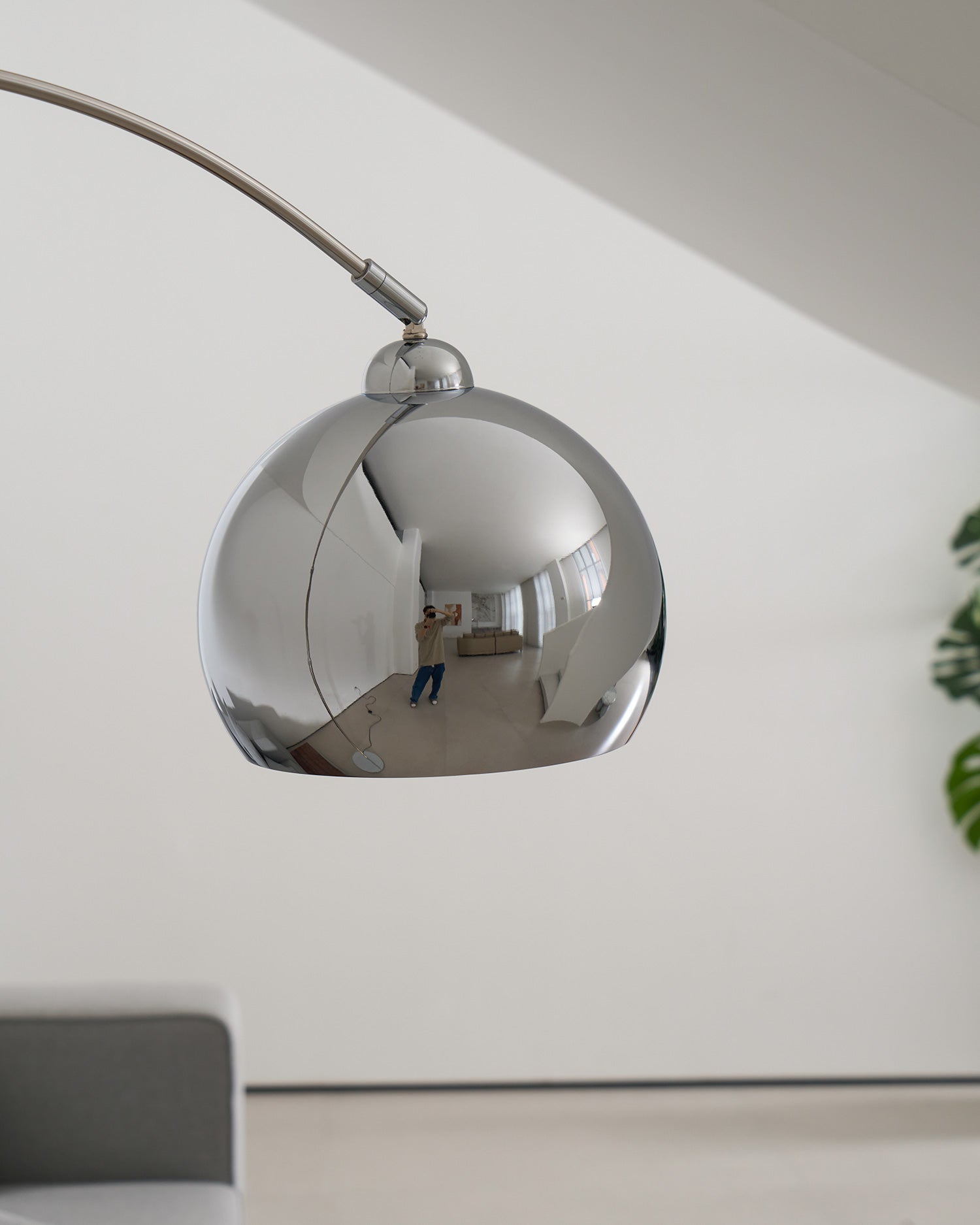Lampadaire moderne Jarelessa