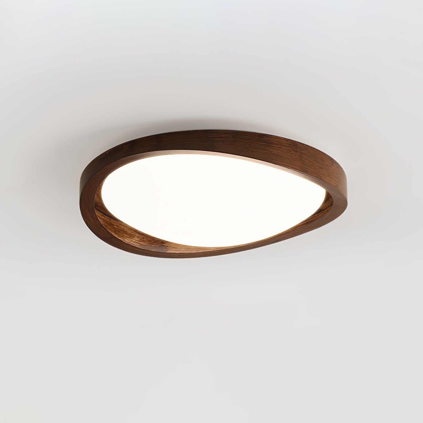 Plafonnier minimaliste Navravina