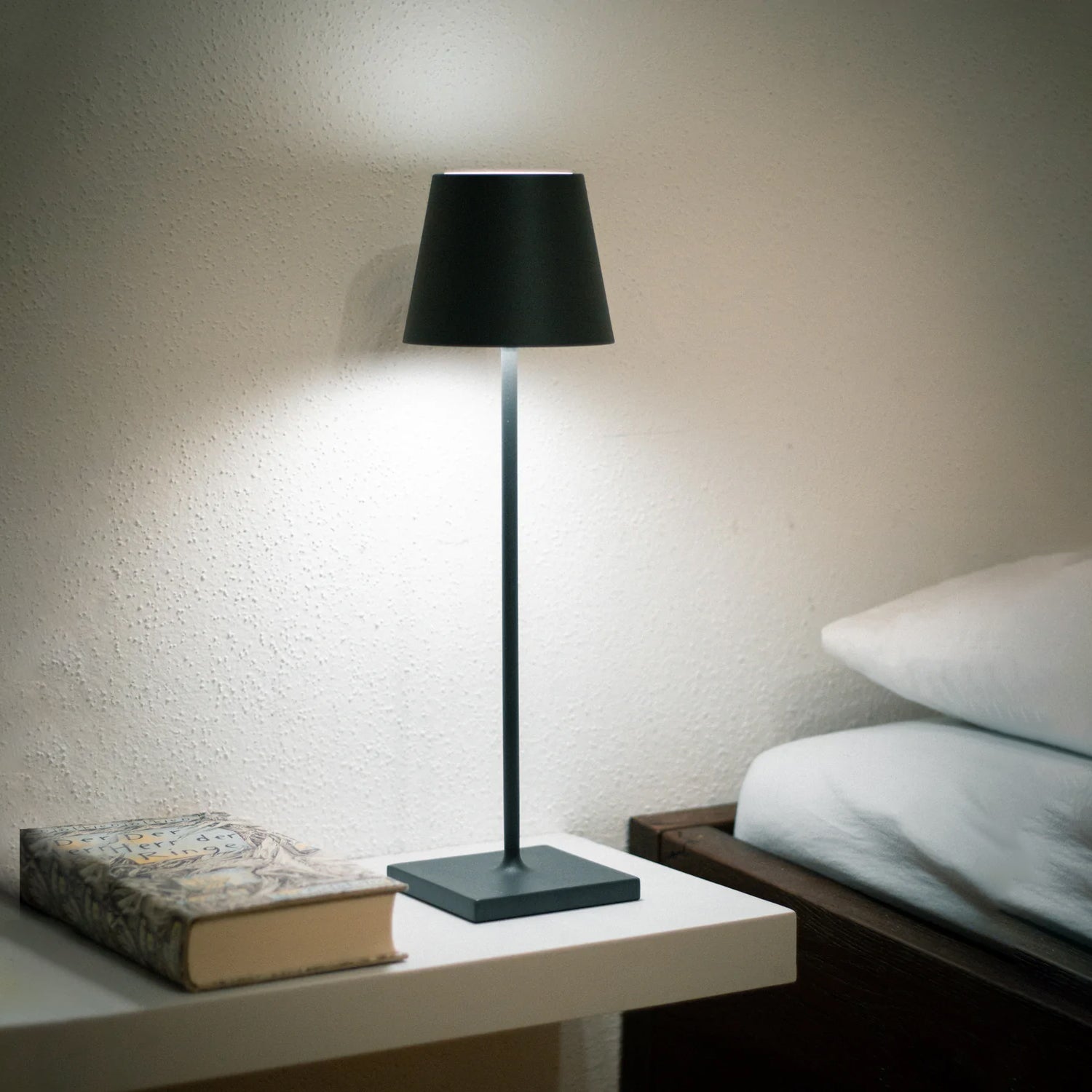 Lampe de table portable Melbelionne