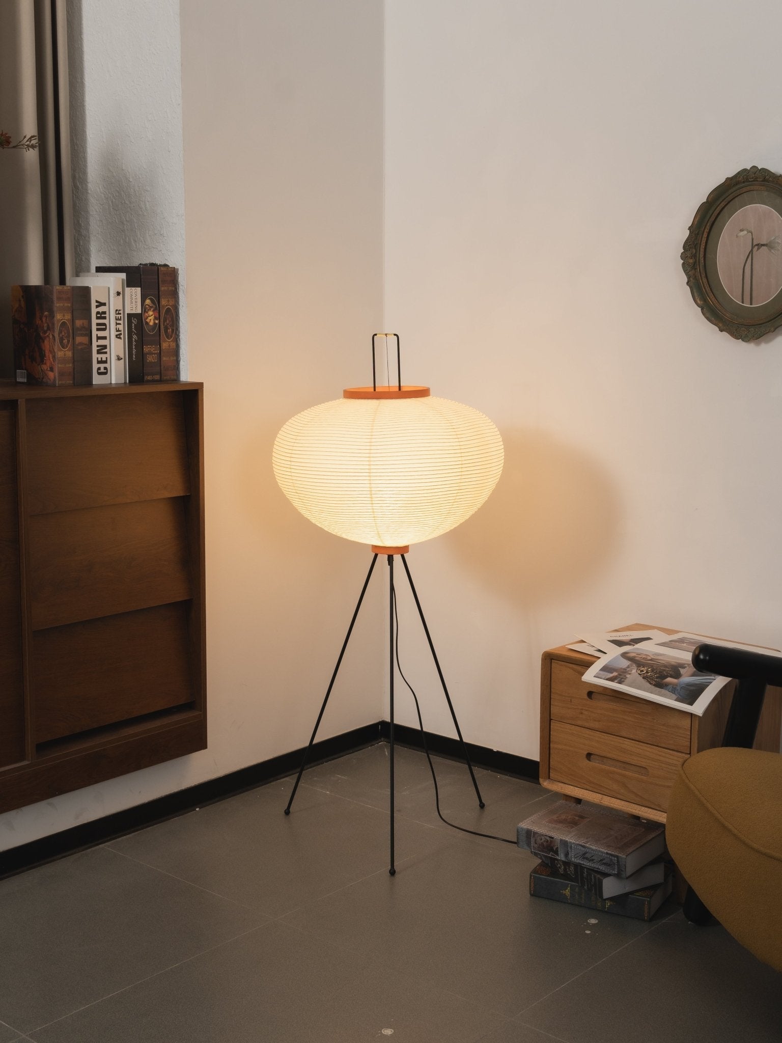 Lampadaire sculptural Taellella