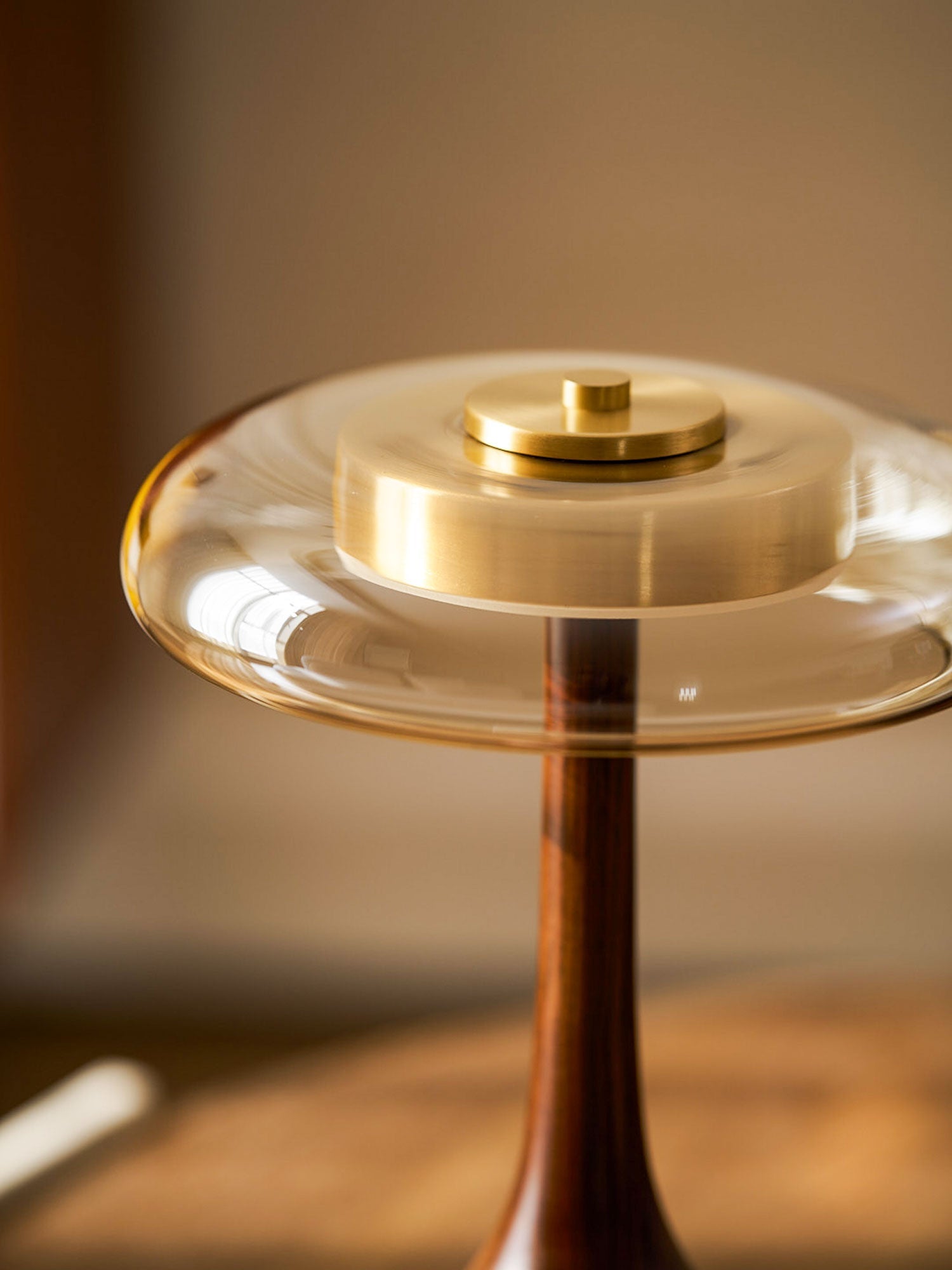 Lampe de table sculpturale Beiris