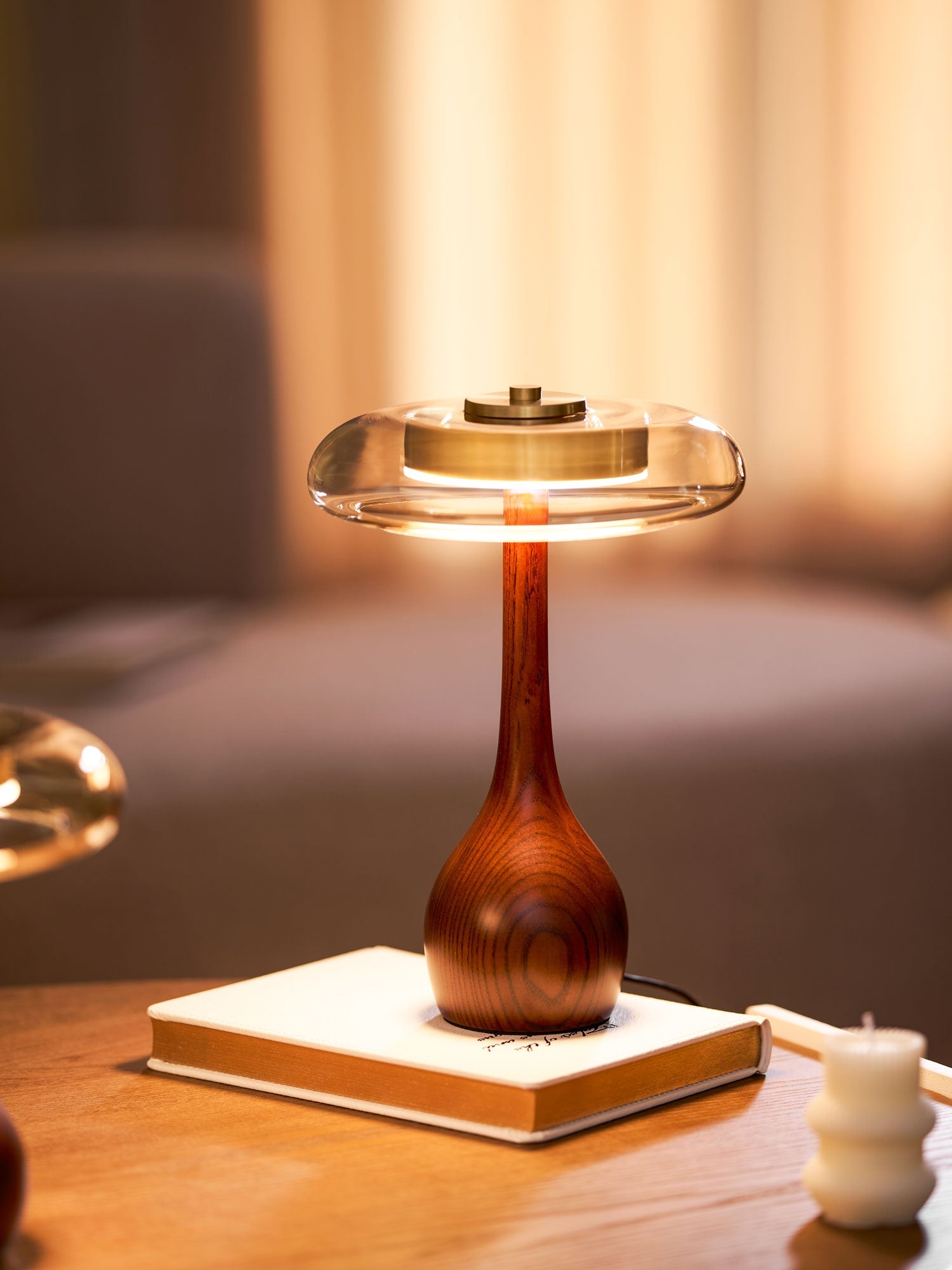Lampe de table sculpturale Beiris