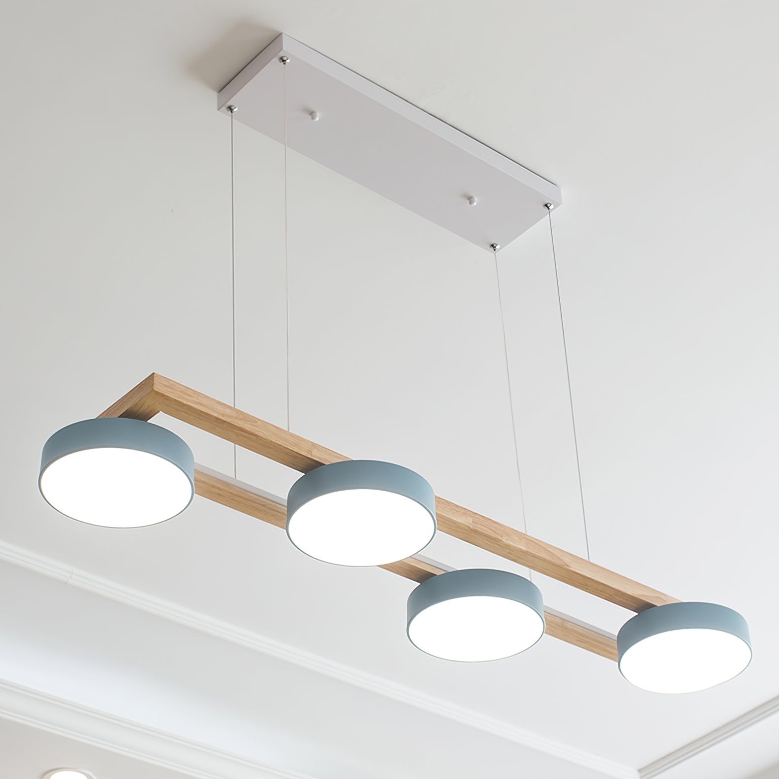 Lustre linéaire Rovignavel