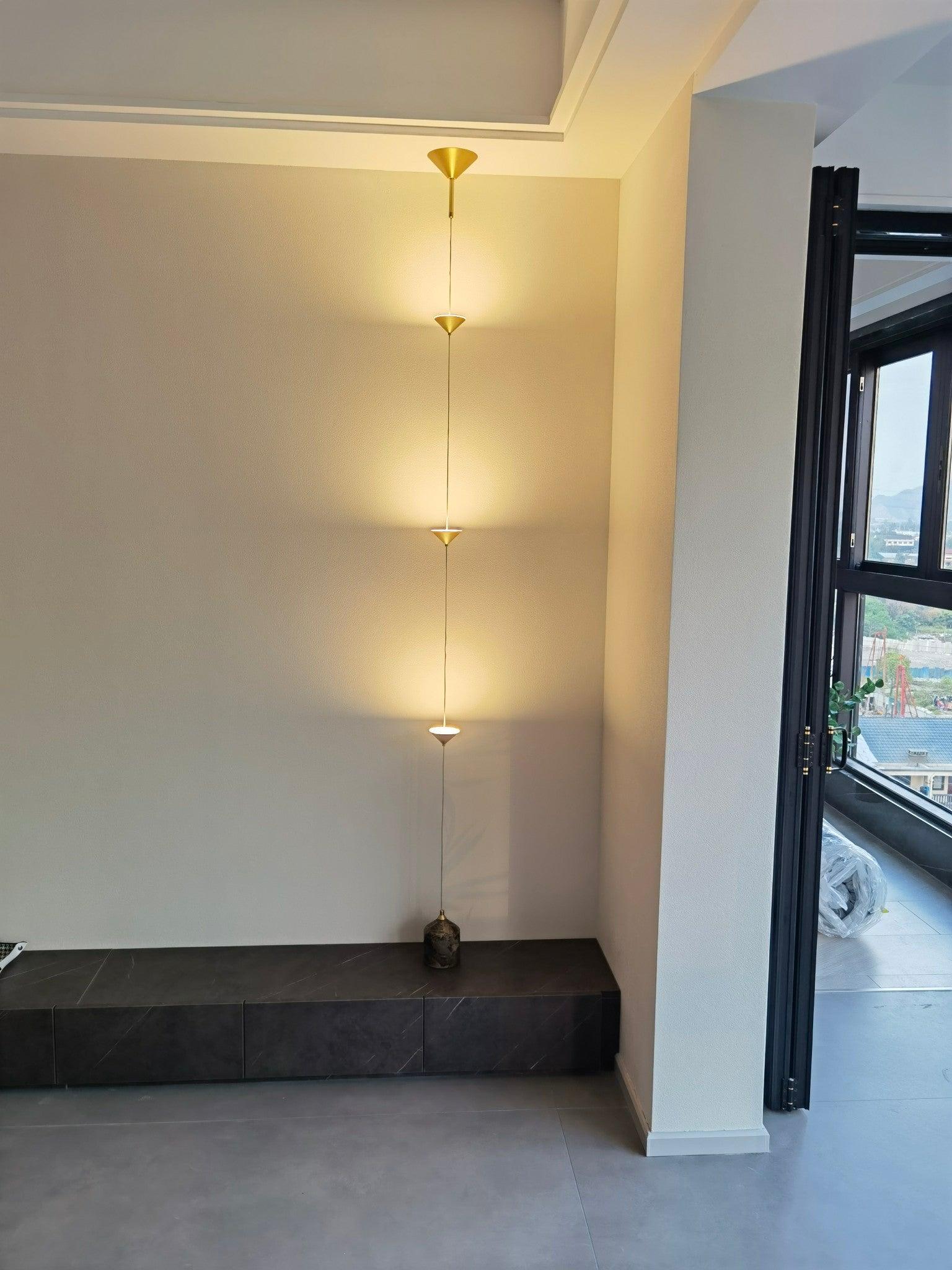 Lampadaire linéaire Marinico