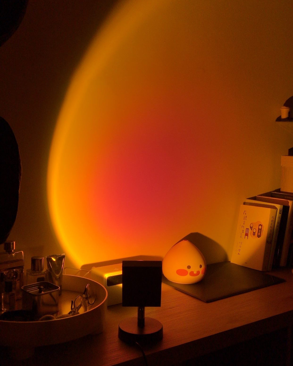 Lampe de table compacte Caanaris