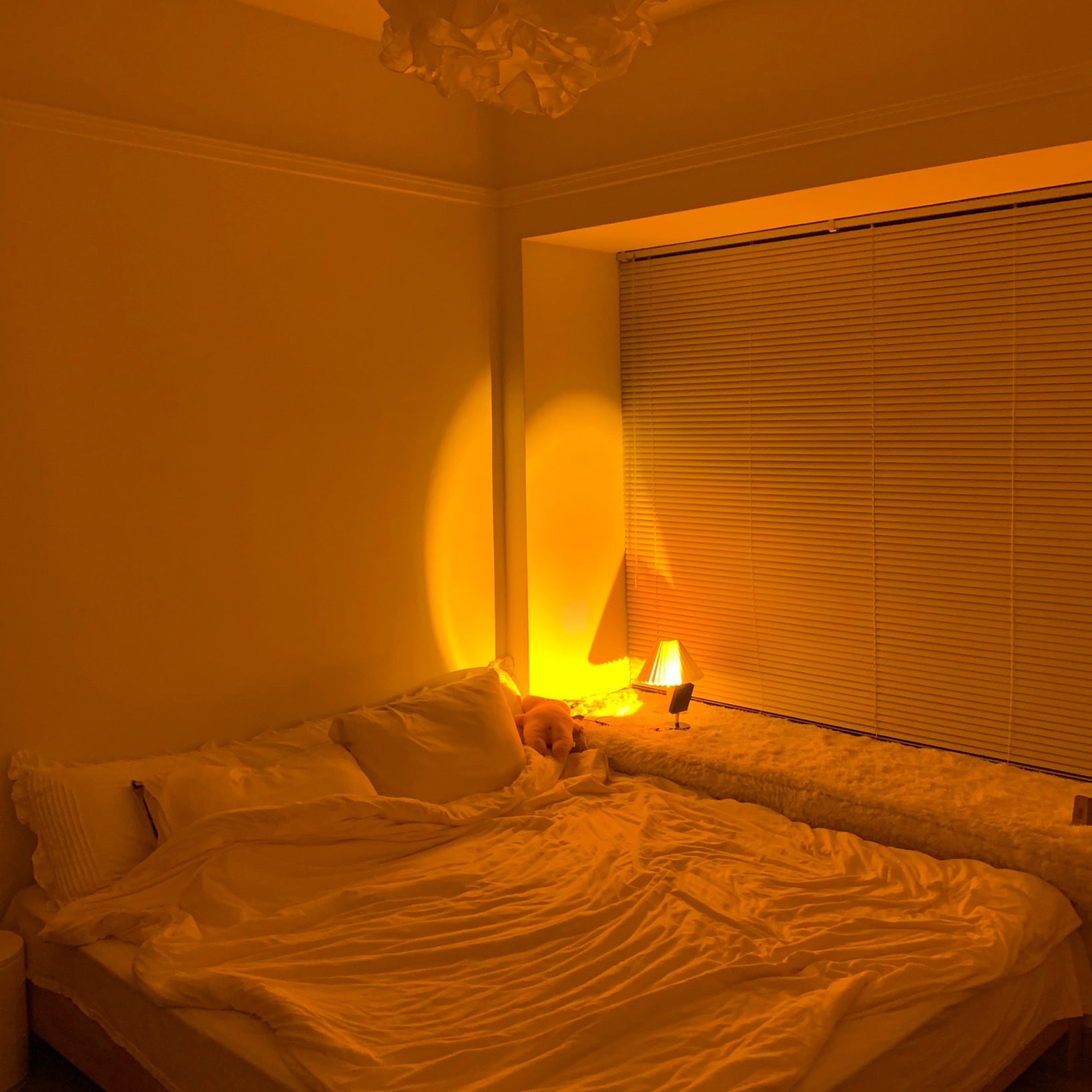 Lampe de table compacte Caanaris