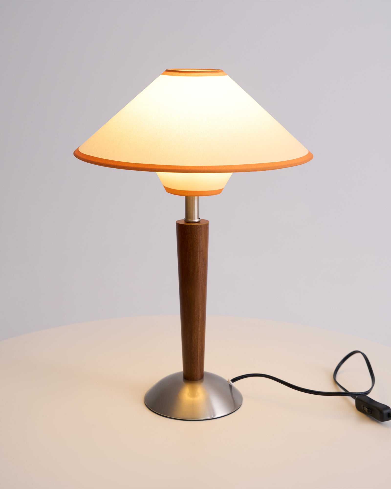 Lampe de table moderne Danovacq