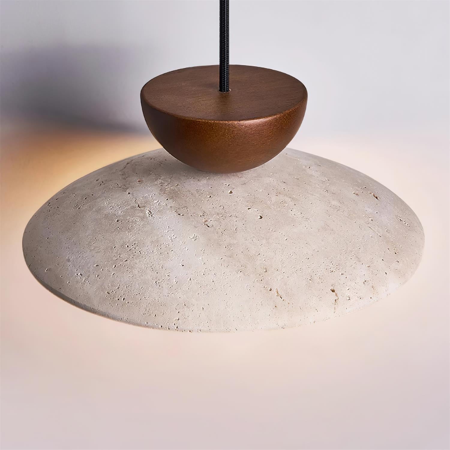 Suspension minimaliste Ilvelelle