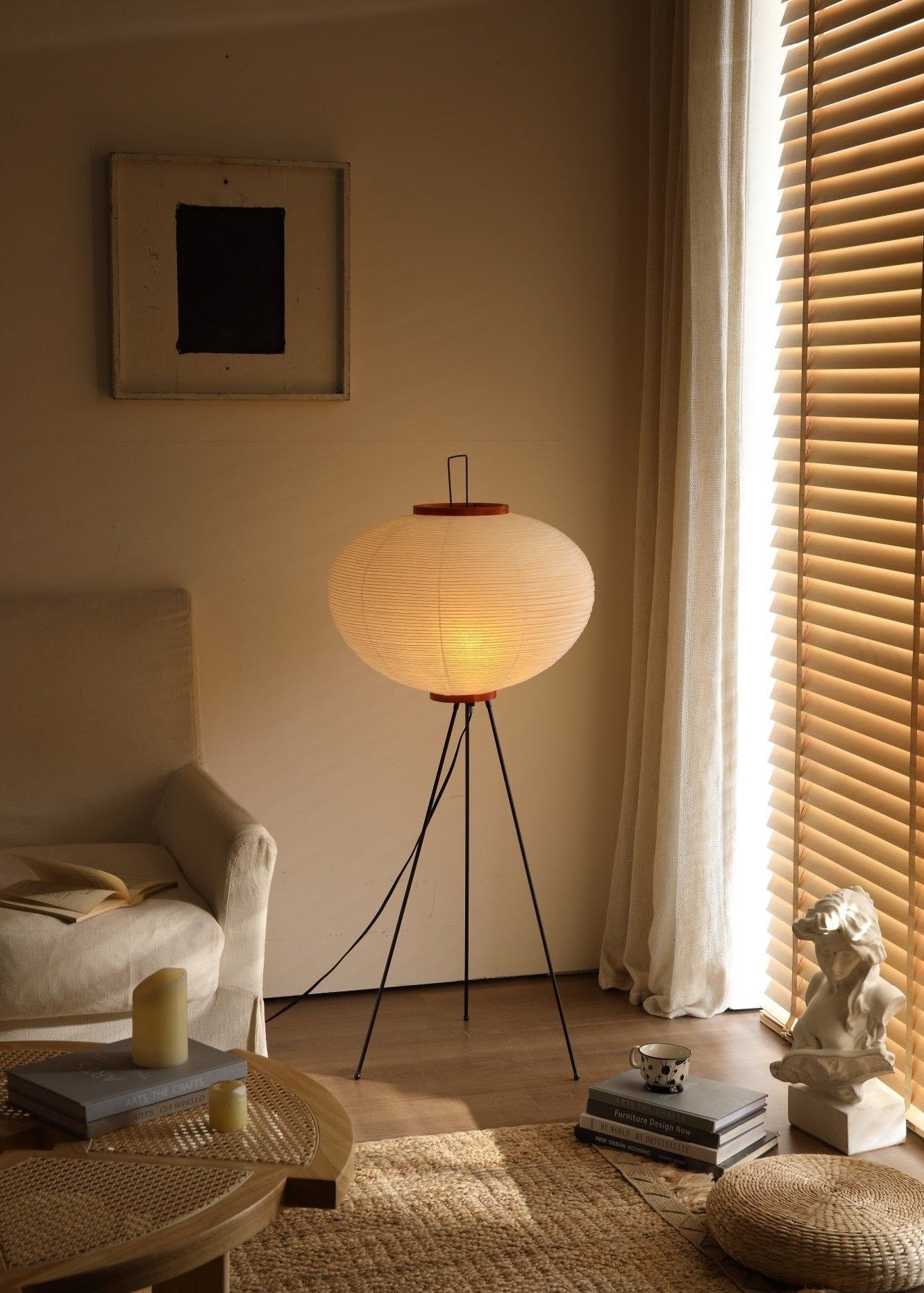 Lampadaire sculptural Taellella