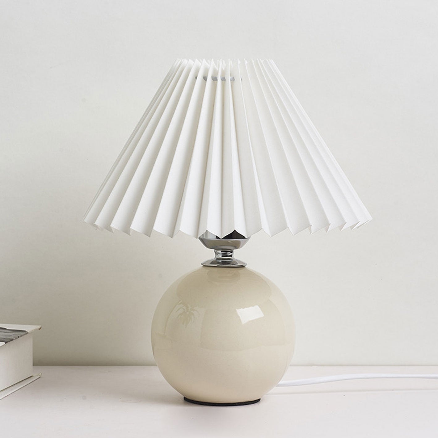 Lampe de table plissée Haionoris