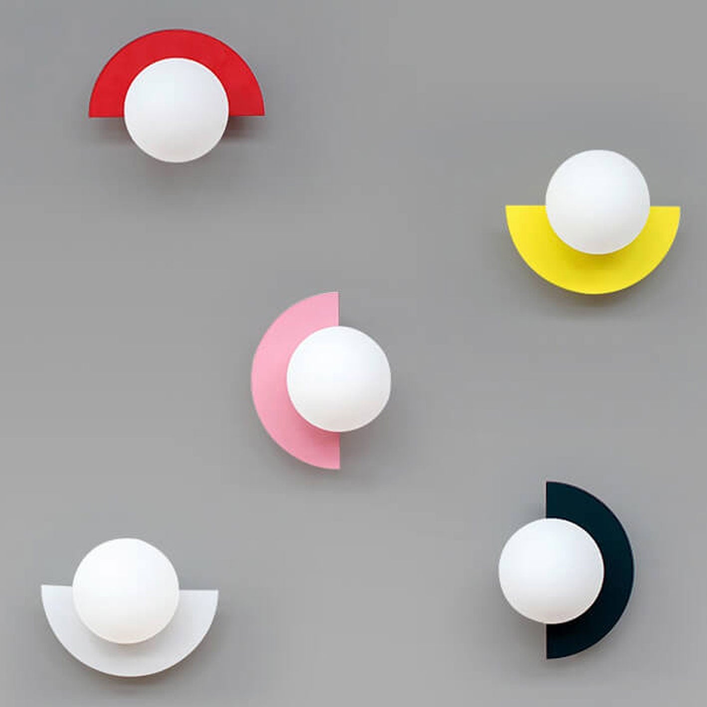 Applique murale globe Caenento