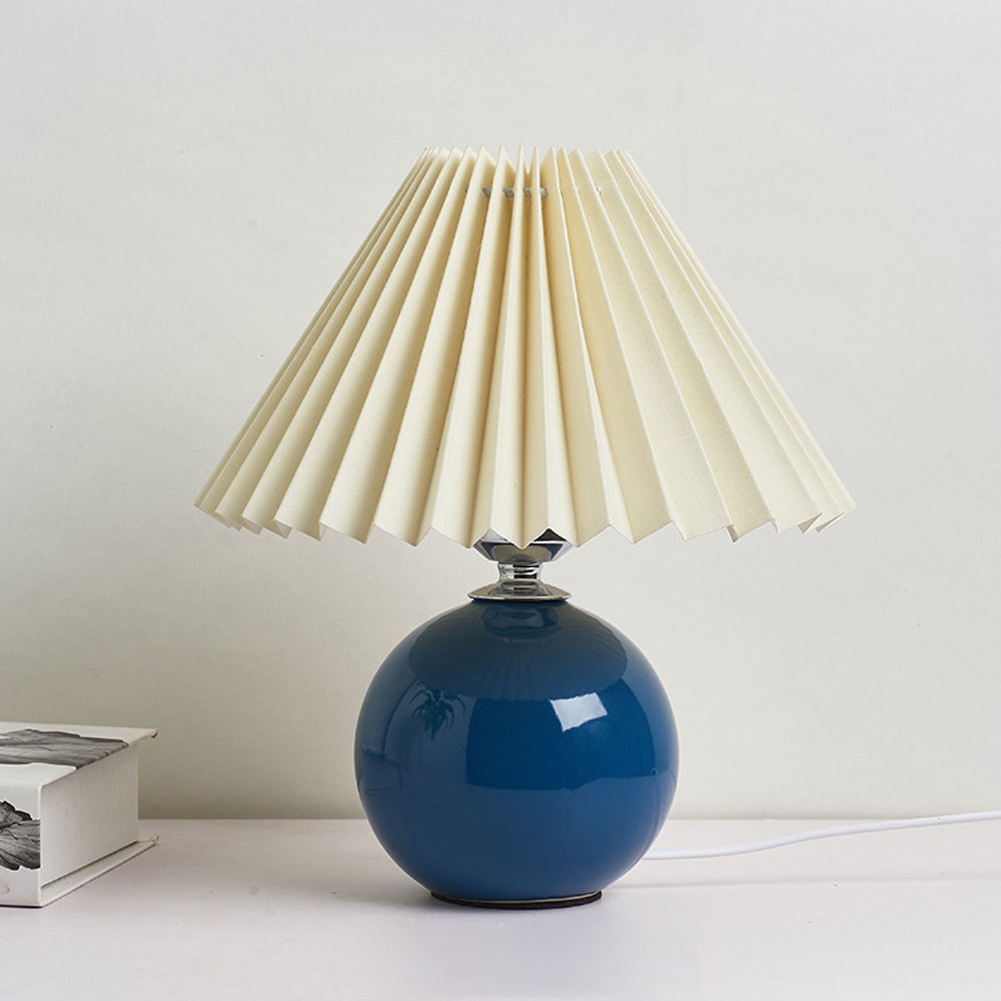 Lampe de table plissée Haionoris
