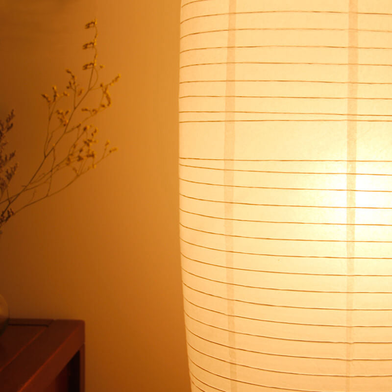 Lampadaire minimaliste Denella