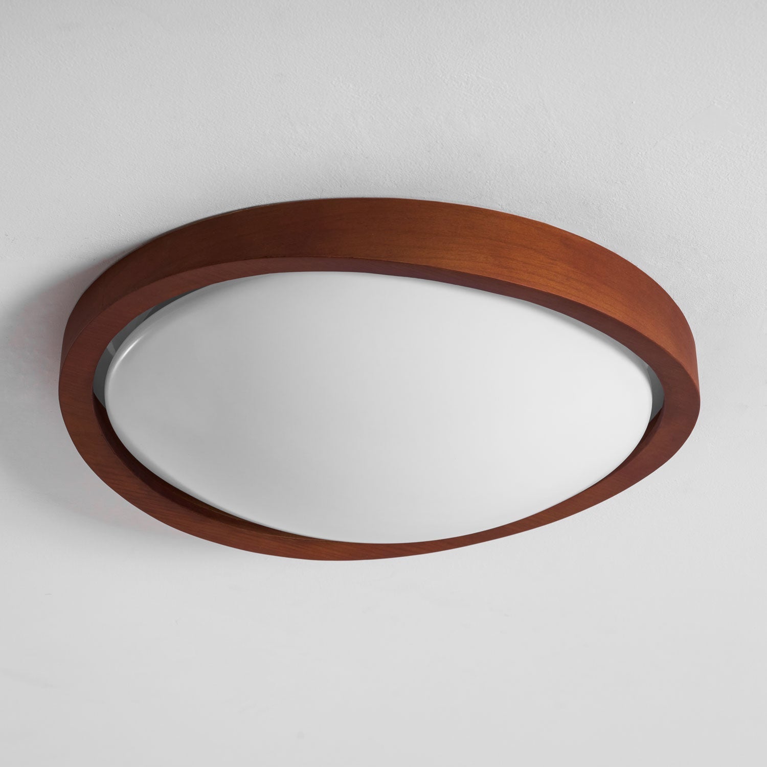 Plafonnier minimaliste Navravina