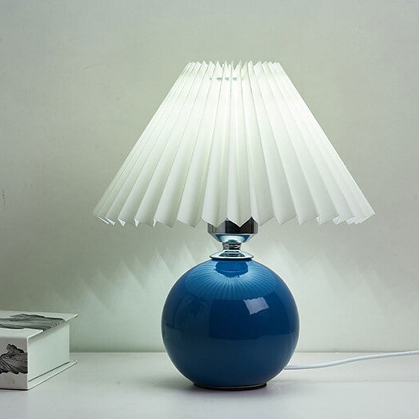 Lampe de table plissée Haionoris