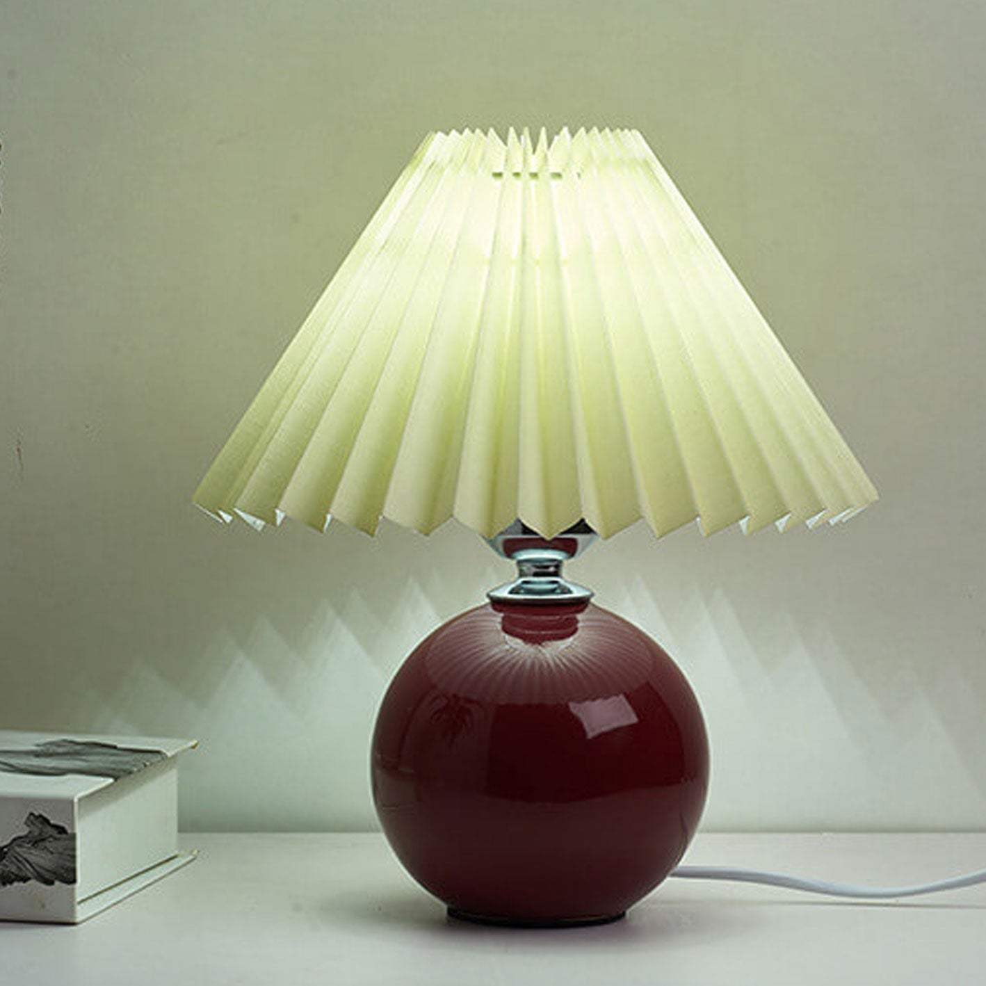Lampe de table plissée Haionoris