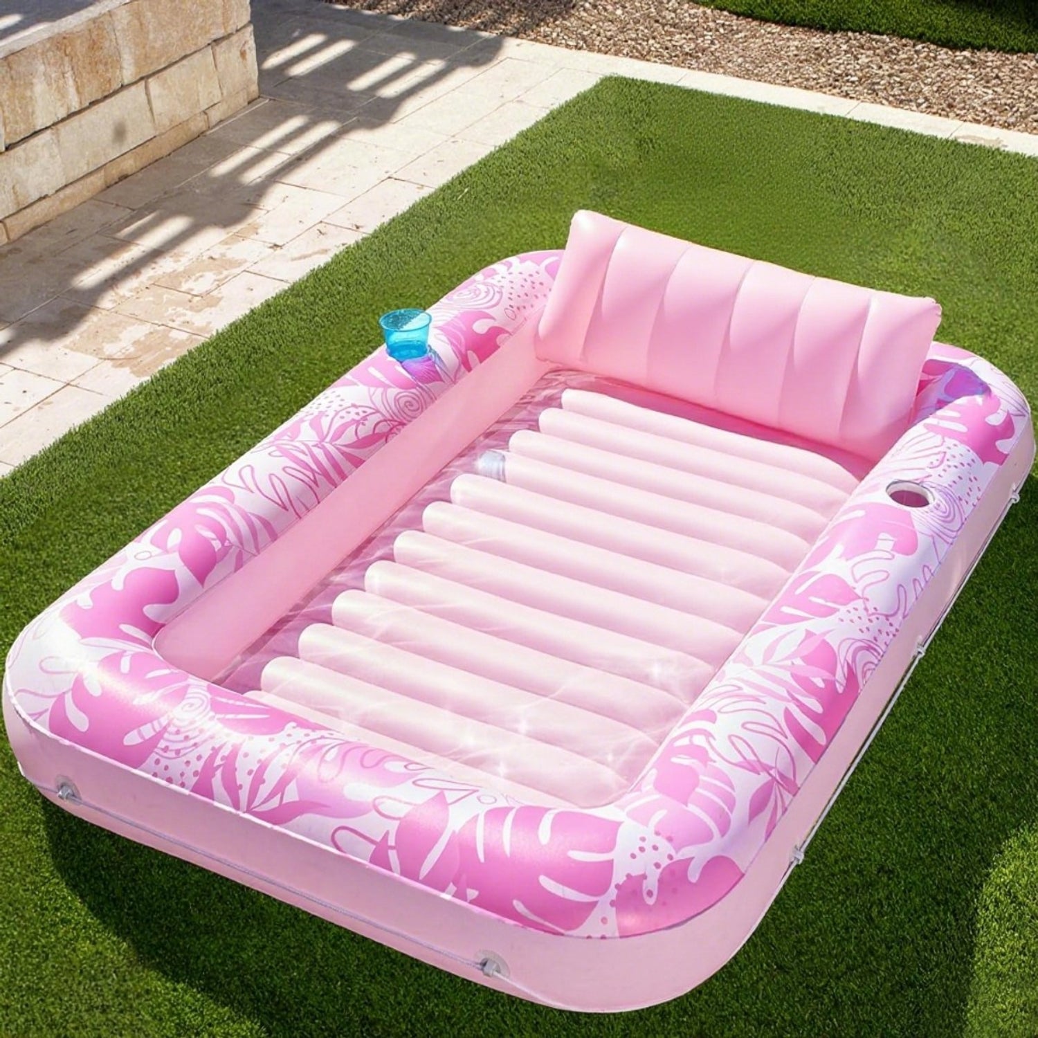 Piscine de bronzage Lubello