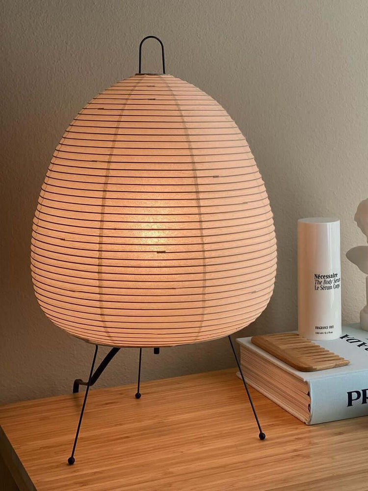 Lampe de table japonaise Pélvionalis