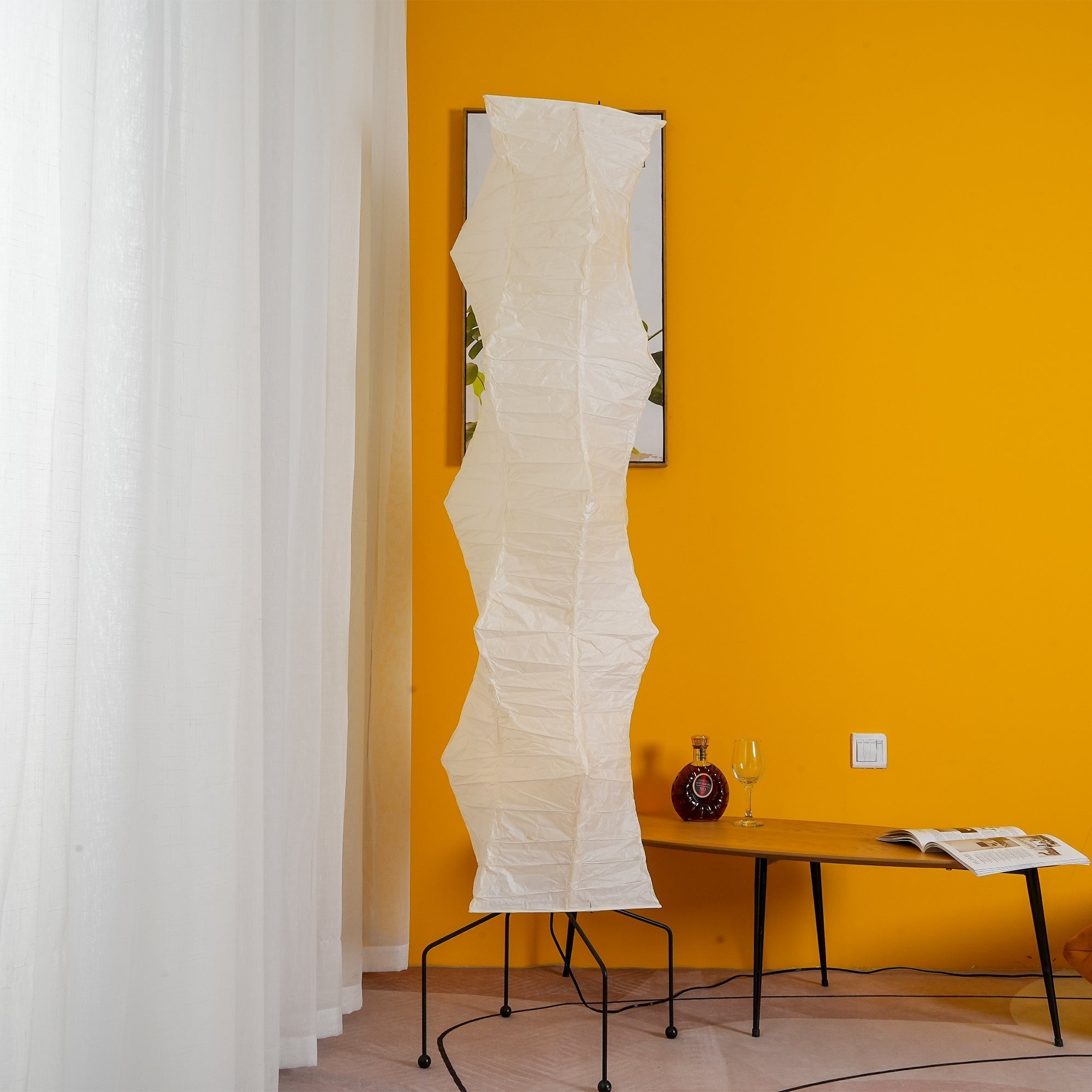 Lampadaire sculptural Taellella