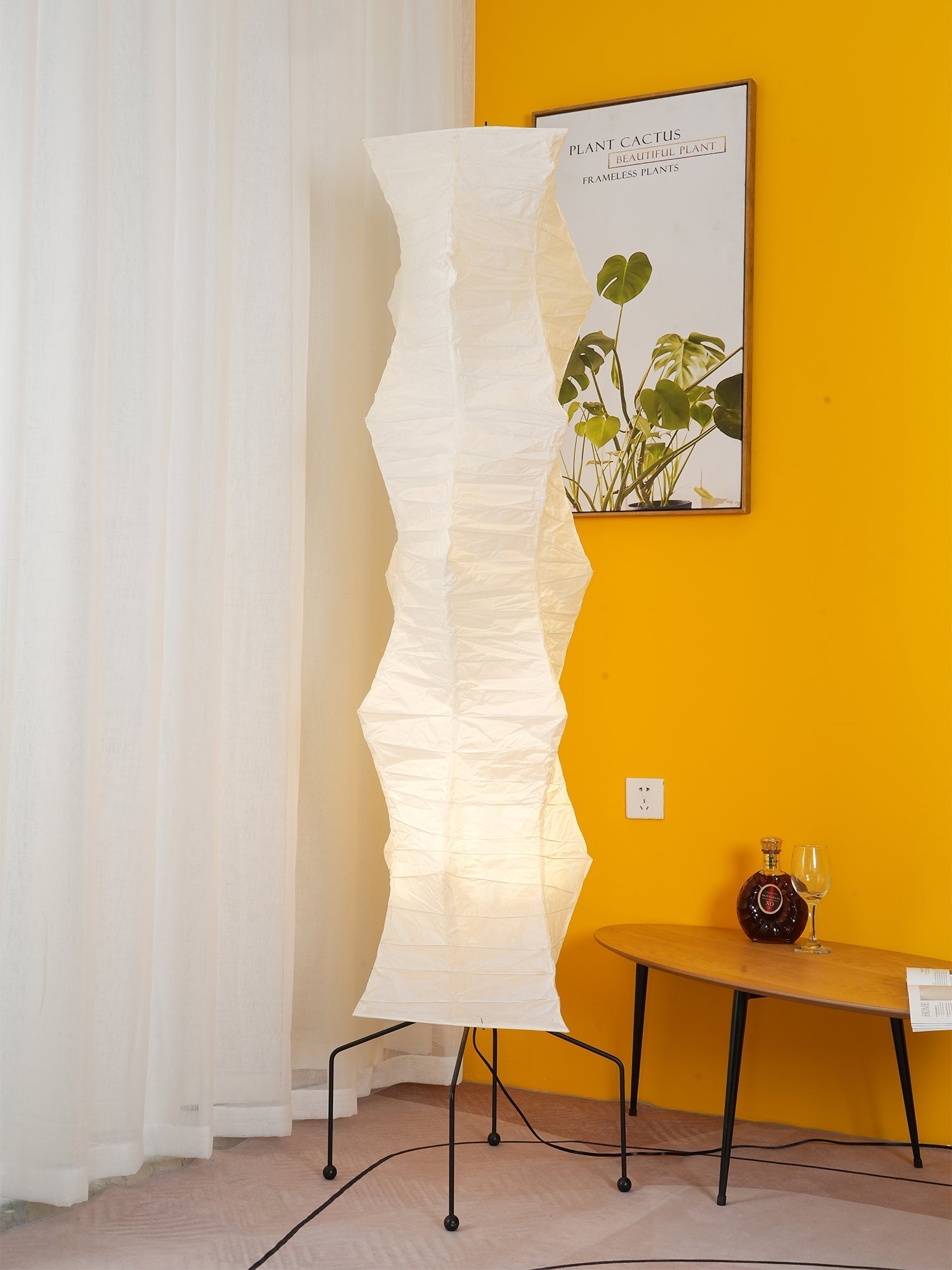 Lampadaire sculptural Taellella