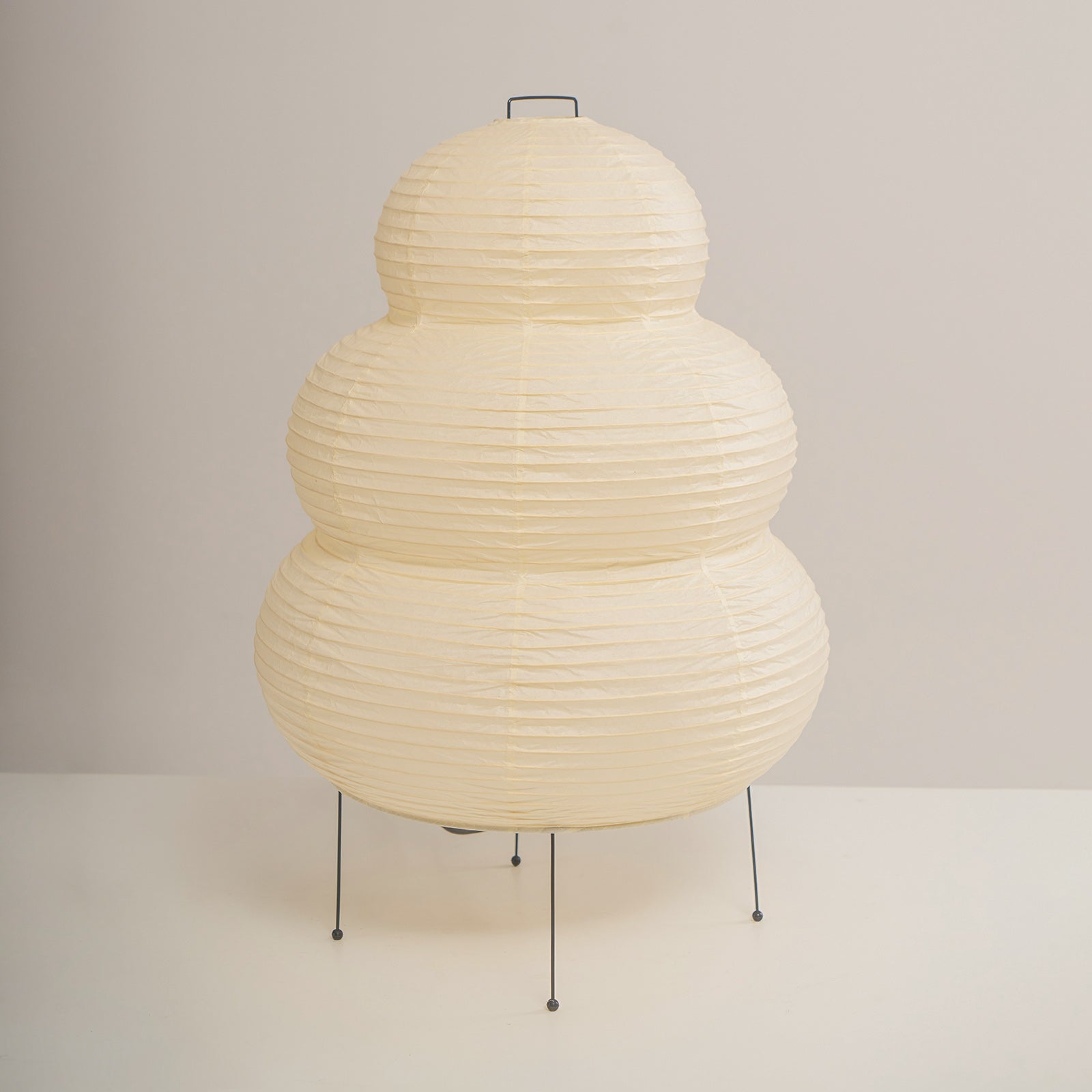 Lampe de table japonaise Pélvionalis