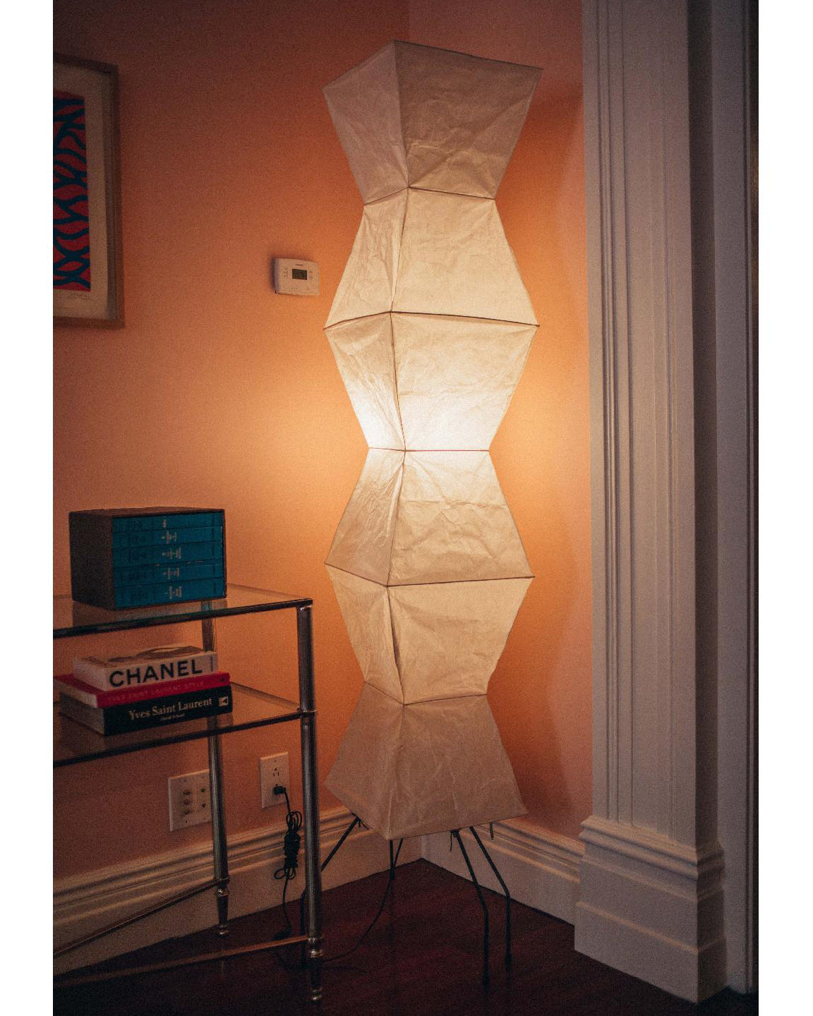 Lampadaire sculptural Taellella