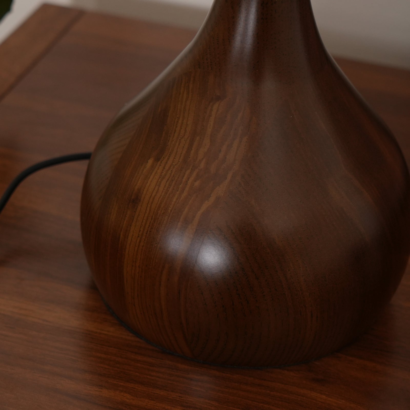 Lampe de table sculpturale Beiris