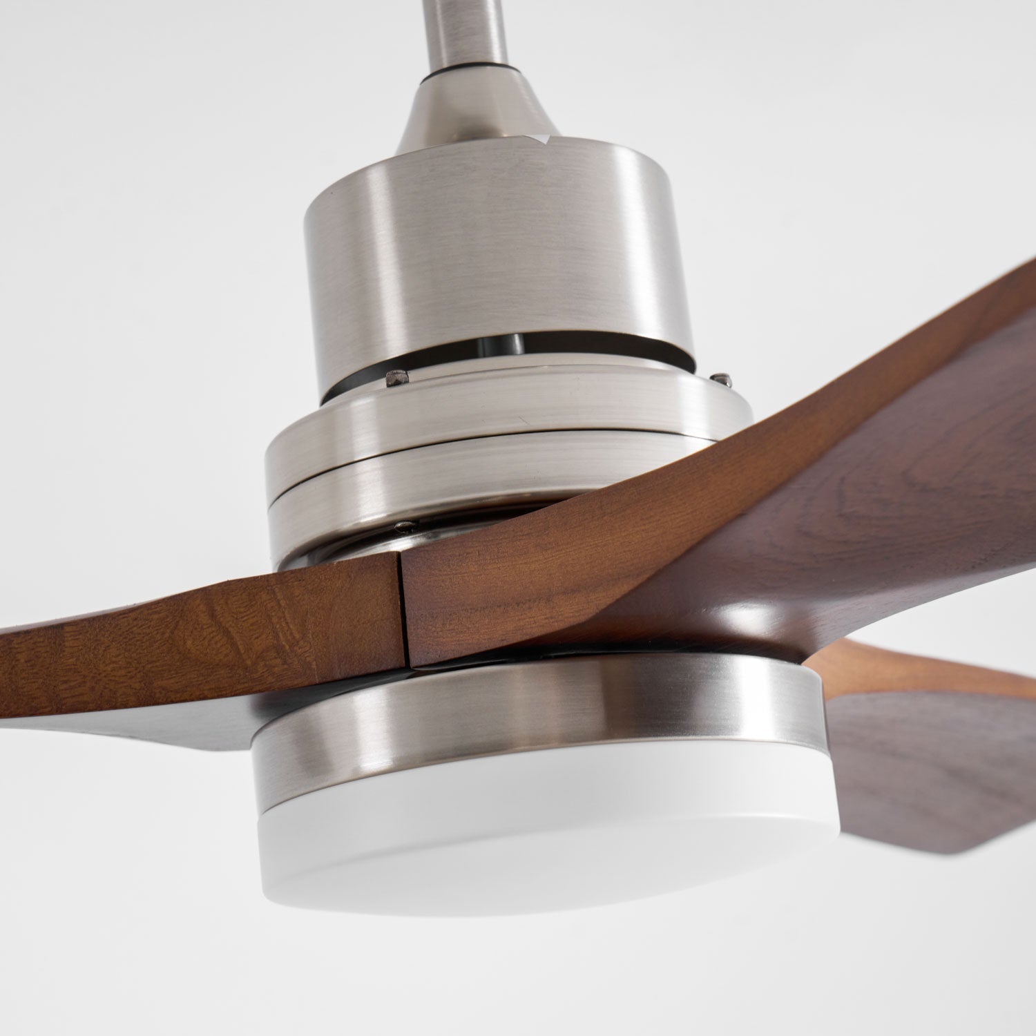 Plafonnier ventilateur Delluxor
