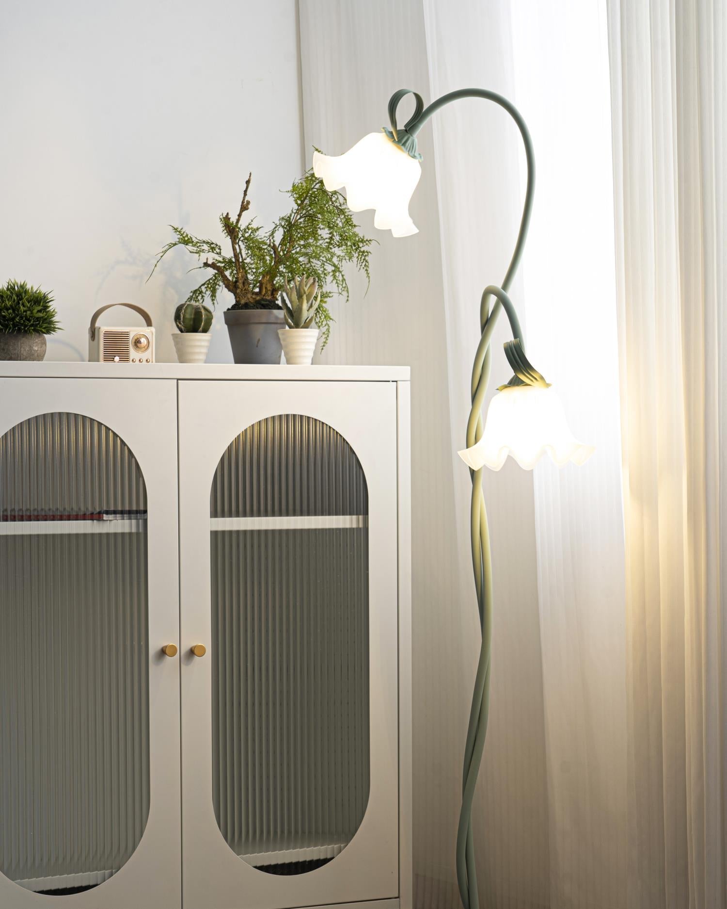 Lampadaire floral Viluxico