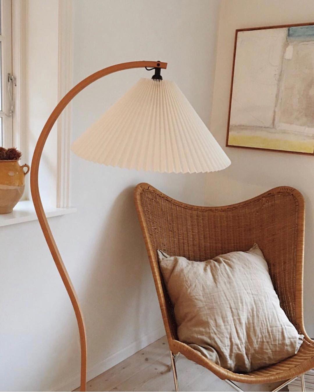 Lampadaire scandinave Roeléco
