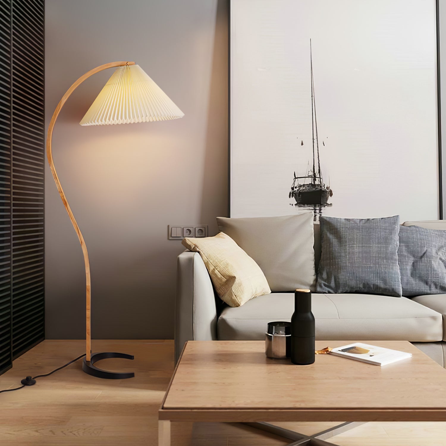 Lampadaire scandinave Roeléco