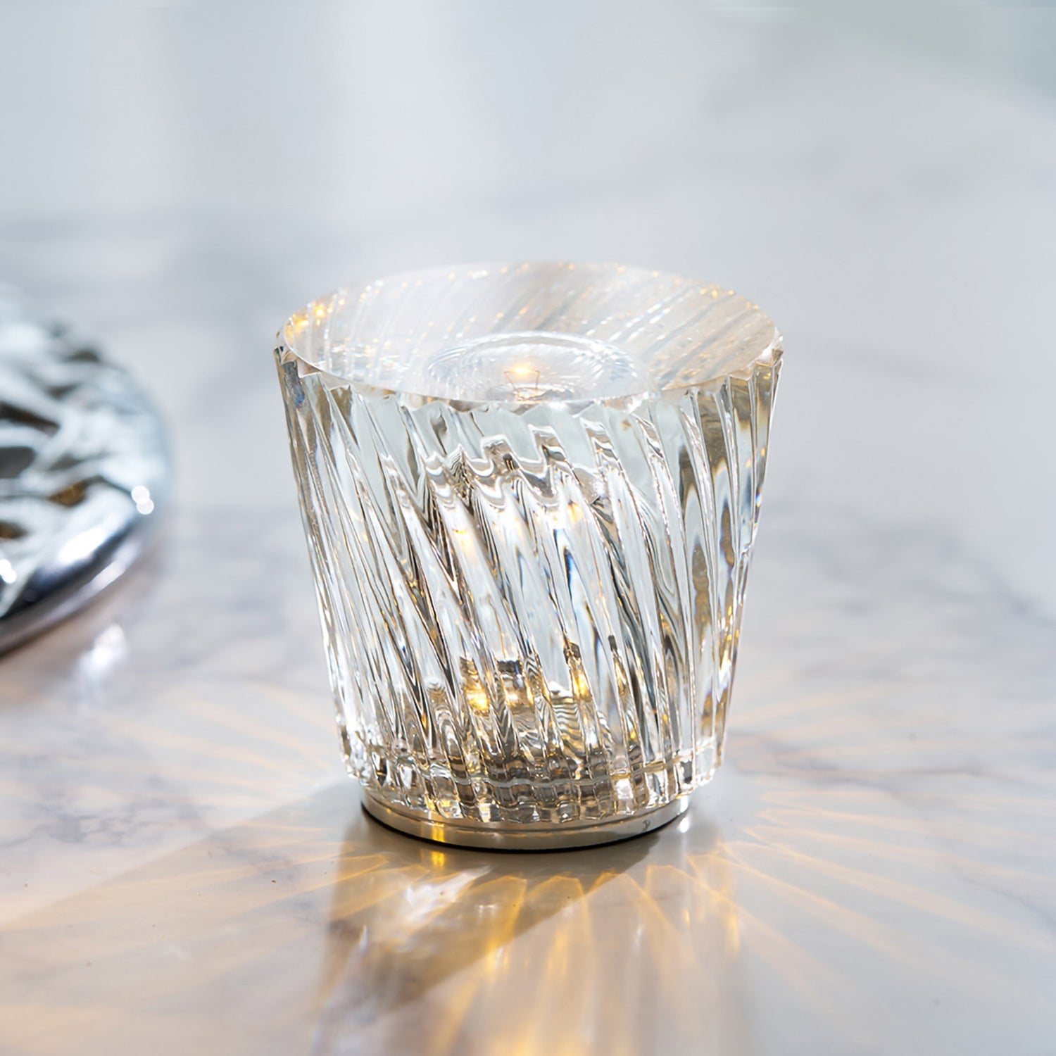 Lampe de table diamant Célcieléa
